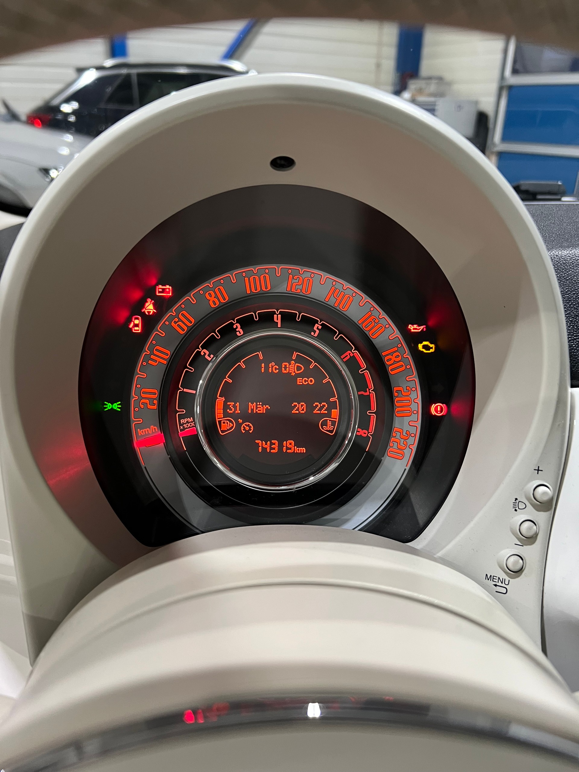 FIAT 500 0.9 Twinair Lounge**Pano,Tempomat,CH Auslieferung,Ab MFK**-image-10