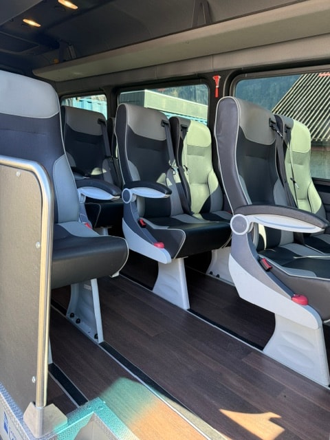 MERCEDES-BENZ Bus 516 17/20 places-image-4