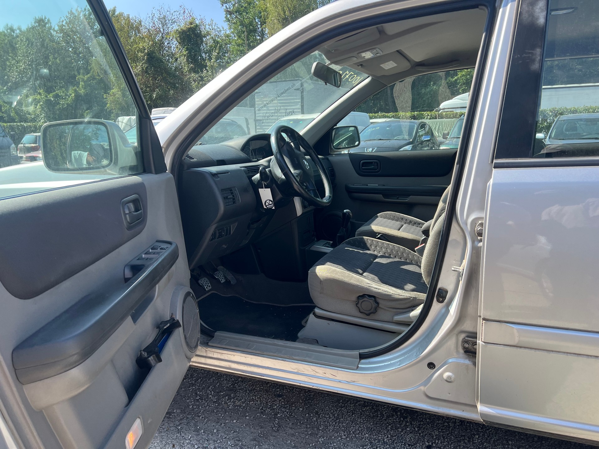 NISSAN X-Trail 2.5 16V Sport-image-6