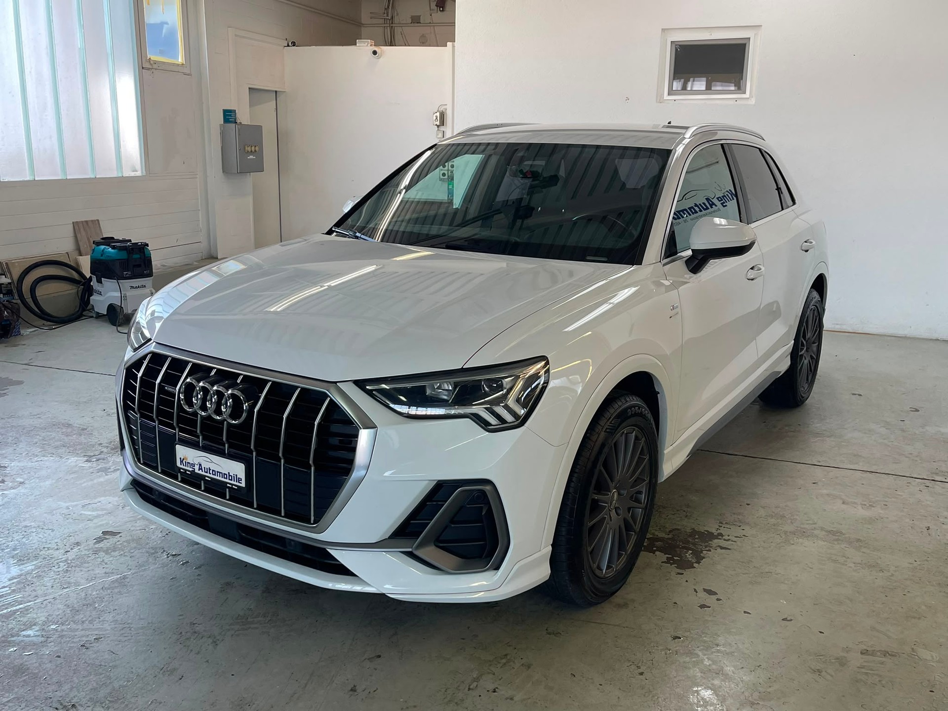 AUDI Q3 40 TFSI S line quattro S-tronic | CH-Auto | Ab MFK 09.2025 | S-Line Paket-image-2