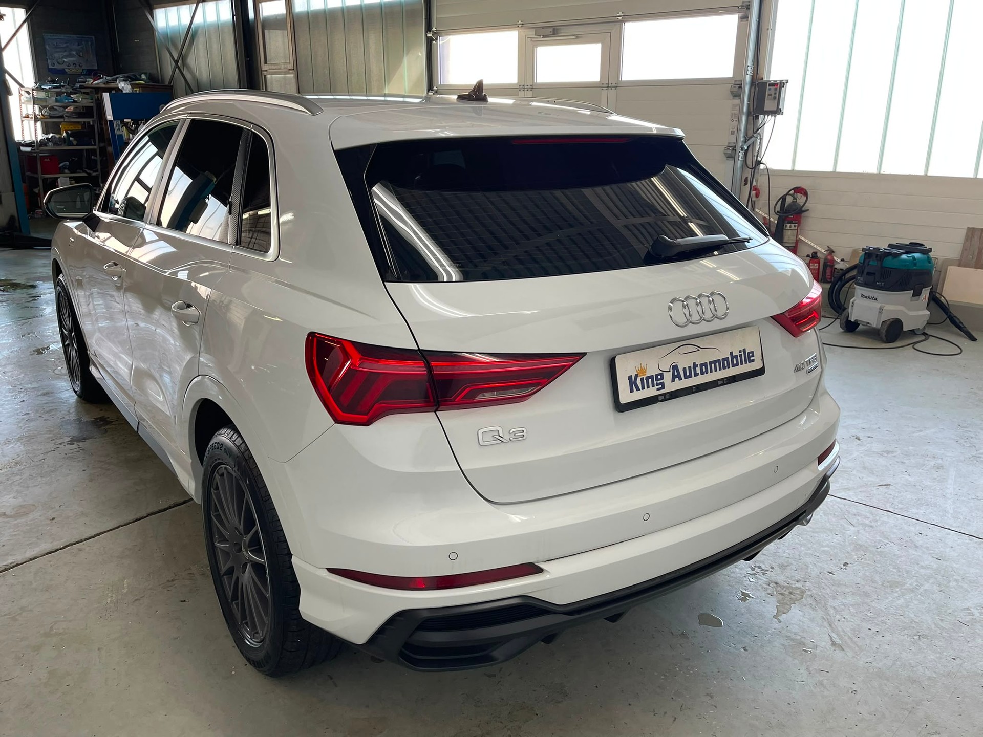 AUDI Q3 40 TFSI S line quattro S-tronic | CH-Auto | Ab MFK 09.2025 | S-Line Paket-image-4