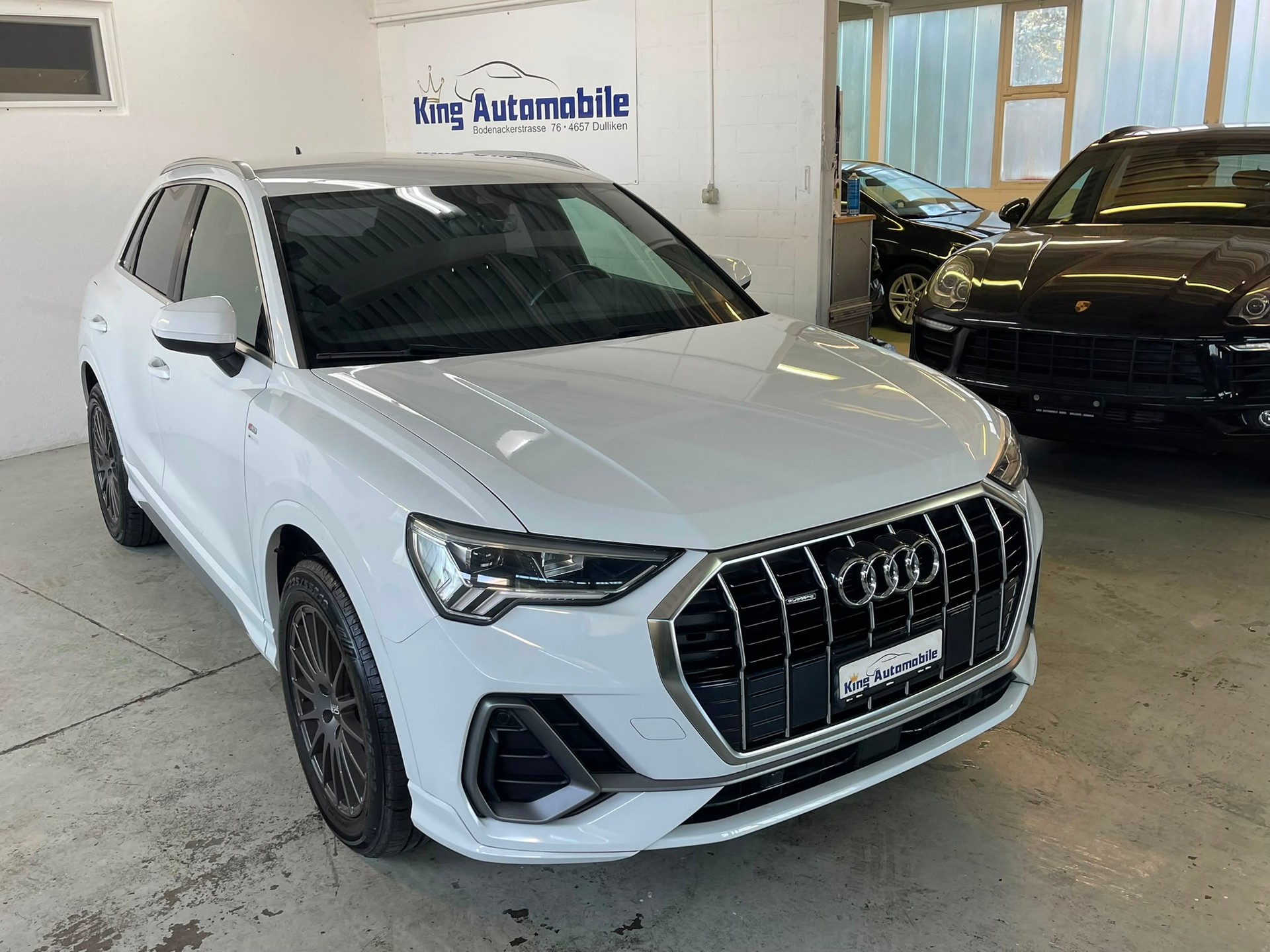 AUDI Q3 40 TFSI S line quattro S-tronic | CH-Auto | Ab MFK 09.2025 | S-Line Paket-image-3