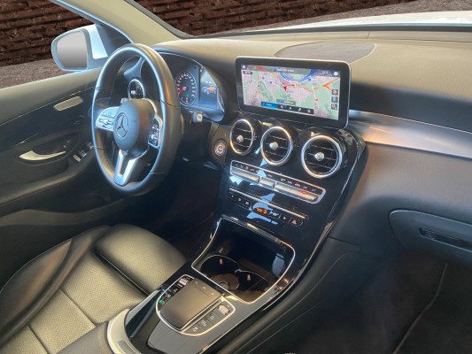 MERCEDES-BENZ GLC 200 d 4Matic-image-13