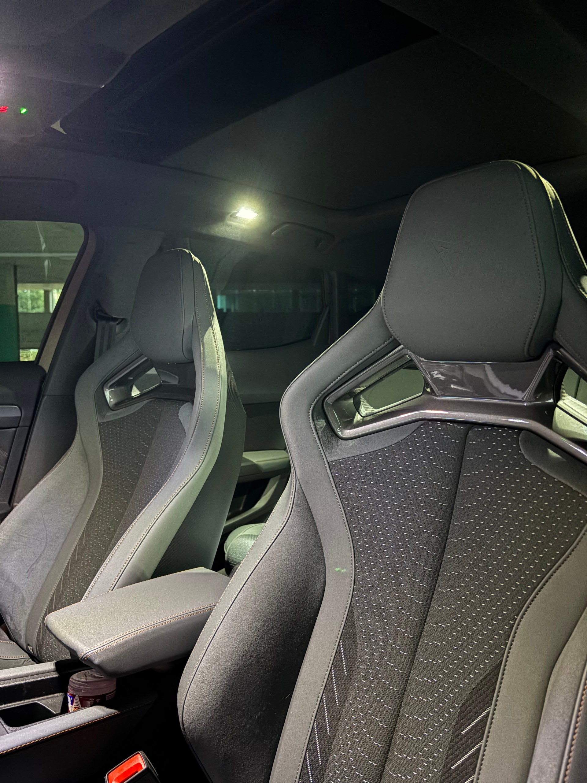 CUPRA 2.0 TSI Extreme 4Drive DSG-image-4