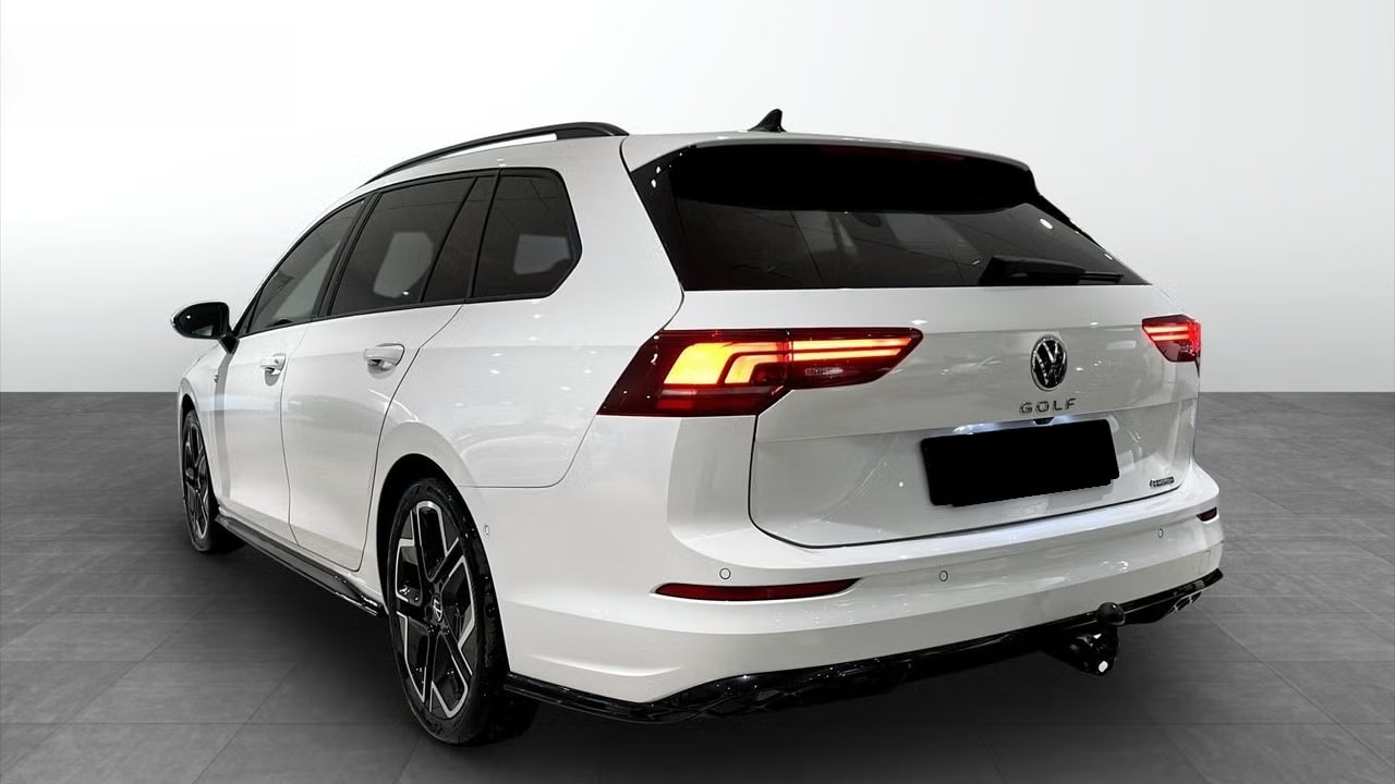 VW Golf Variant 2.0 TSI R-Line DSG 4 Motion-image-2