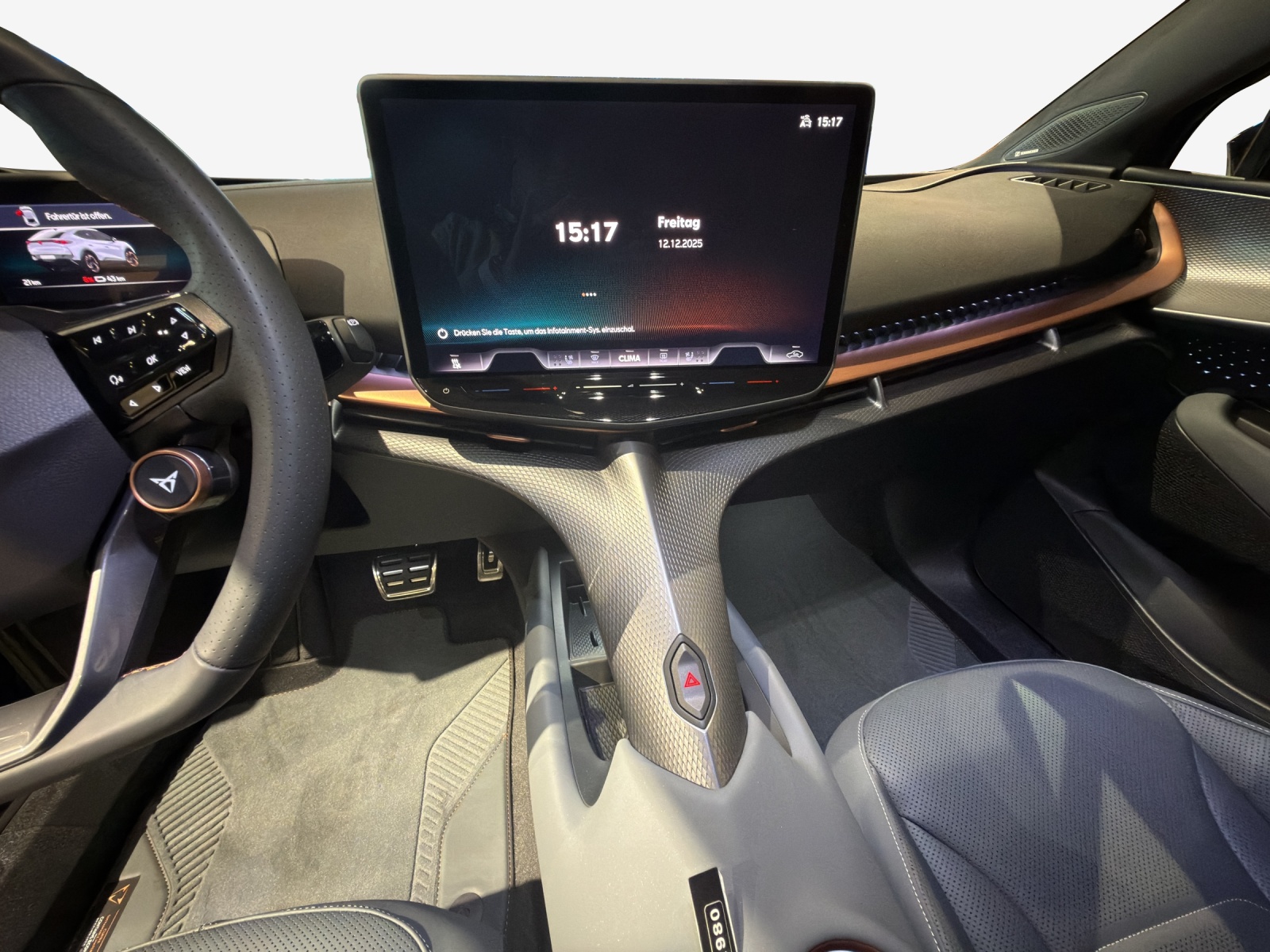 CUPRA Tavascan 77 kWh Edge 4D-image-9