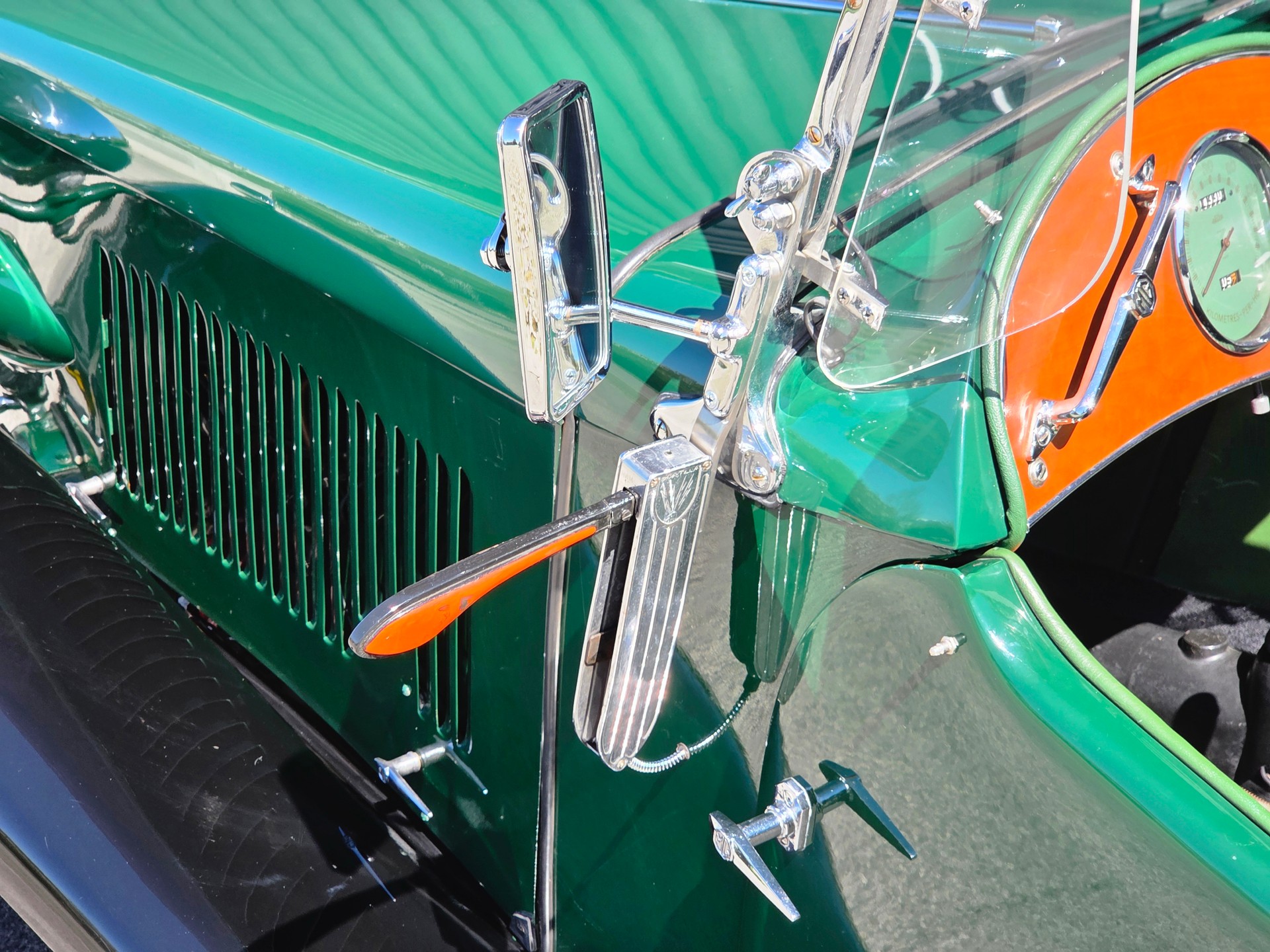 MG TC - configuration et état fantastiques - entièrement restaurée - service et expertise du jour.-image-10