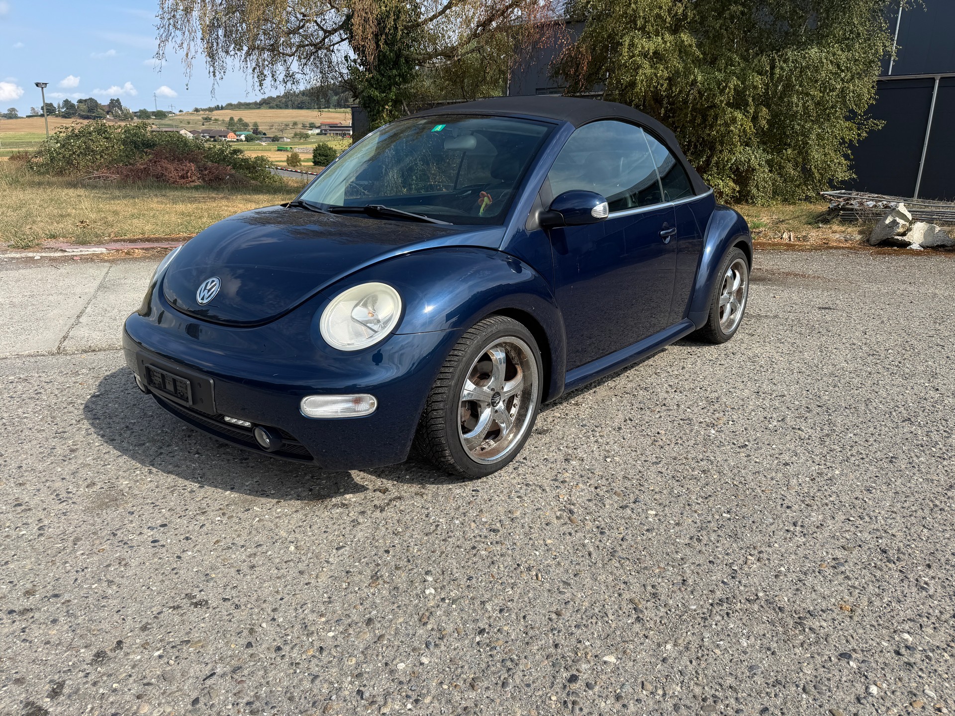VW Beetle 1.9 TDI-image-2