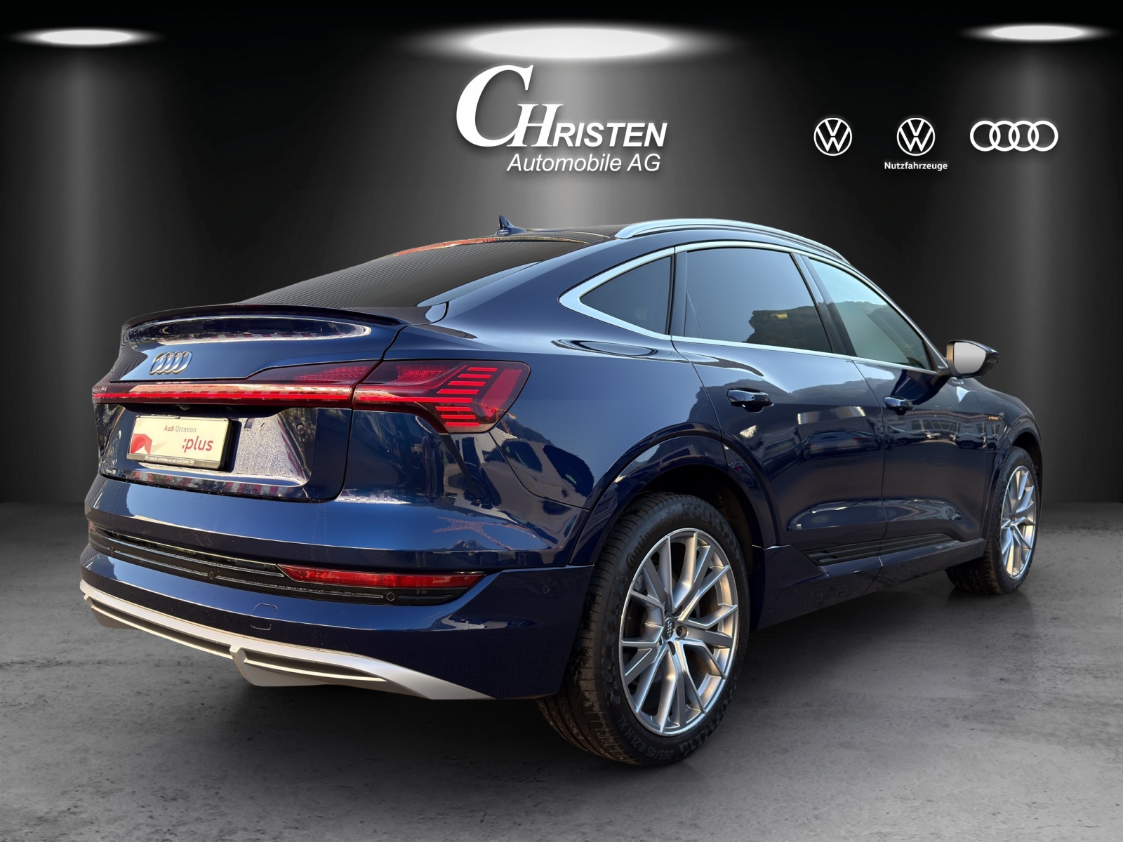 AUDI e-tron 55 Sportback S Line quattro-image-6