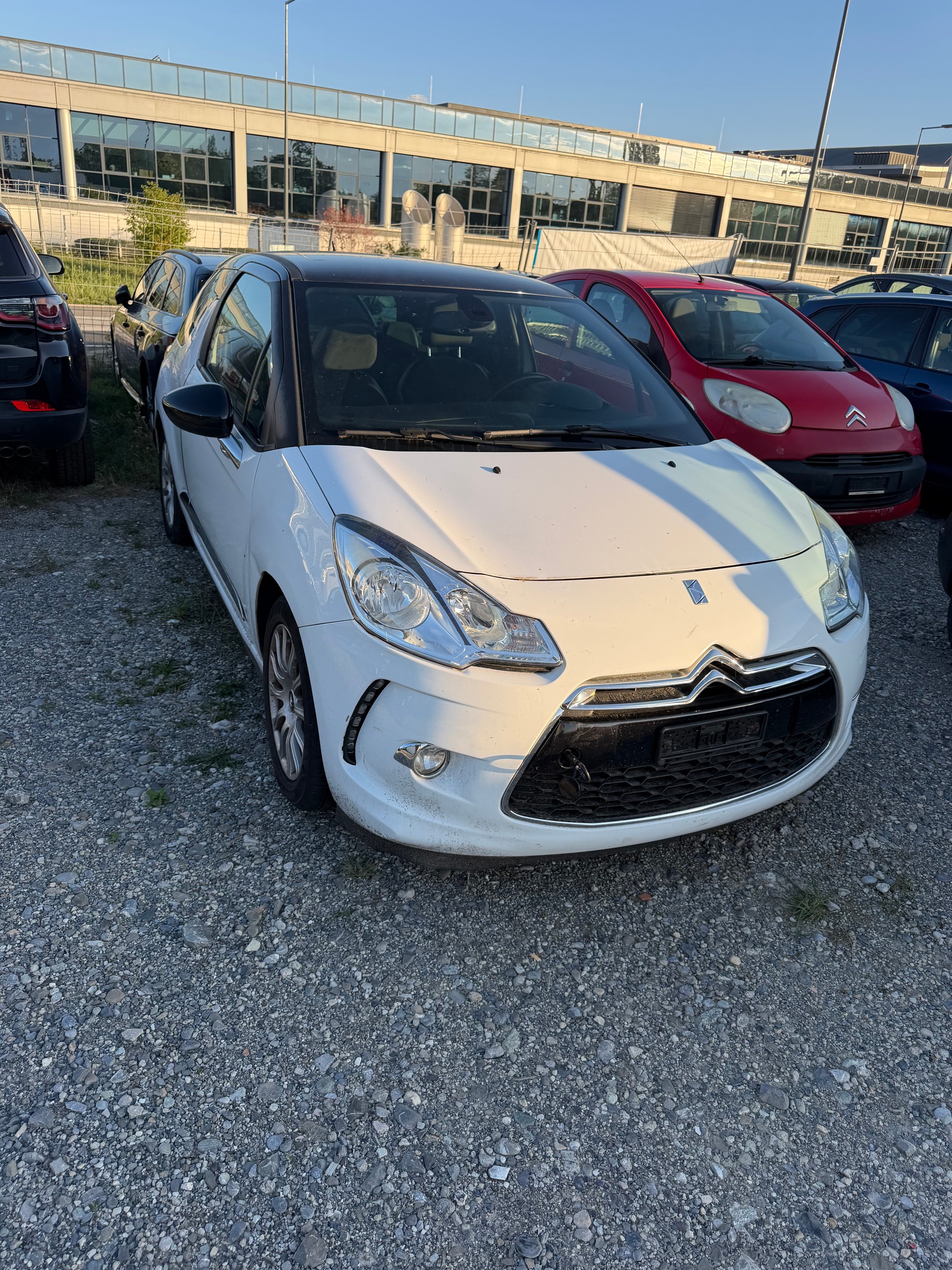 DS AUTOMOBILES DS3 1.6 THP Ultra Prestige-image-1
