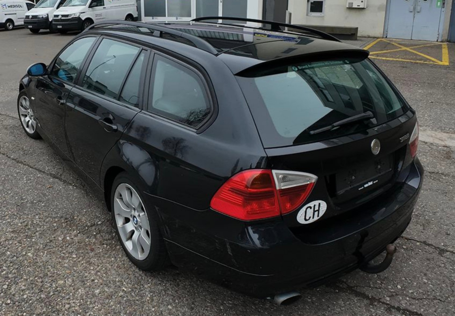 BMW 318i Touring Steptronic-image-3