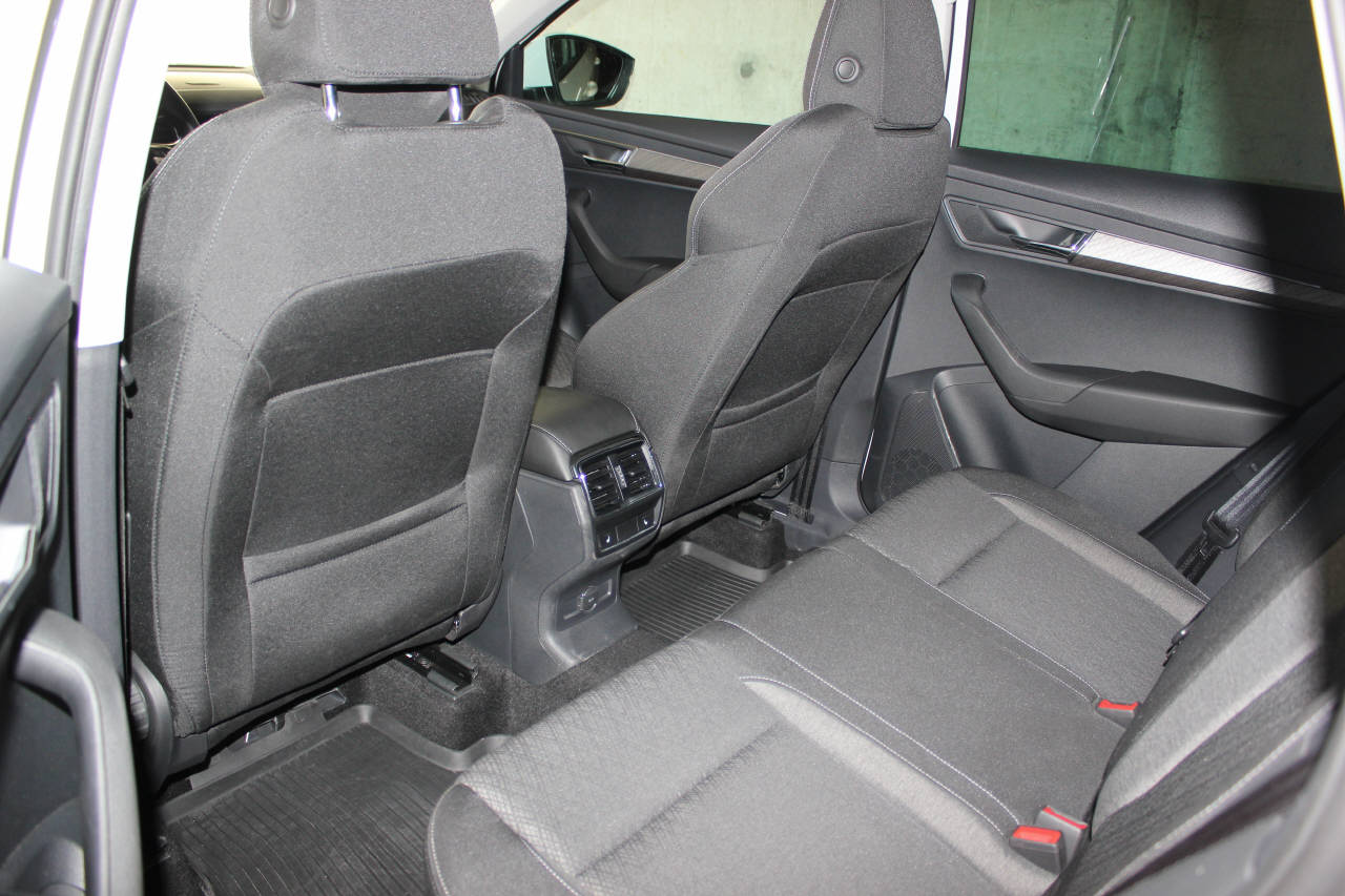 SKODA Karoq 2.0 TDI Selection 4x4 DSG-image-6