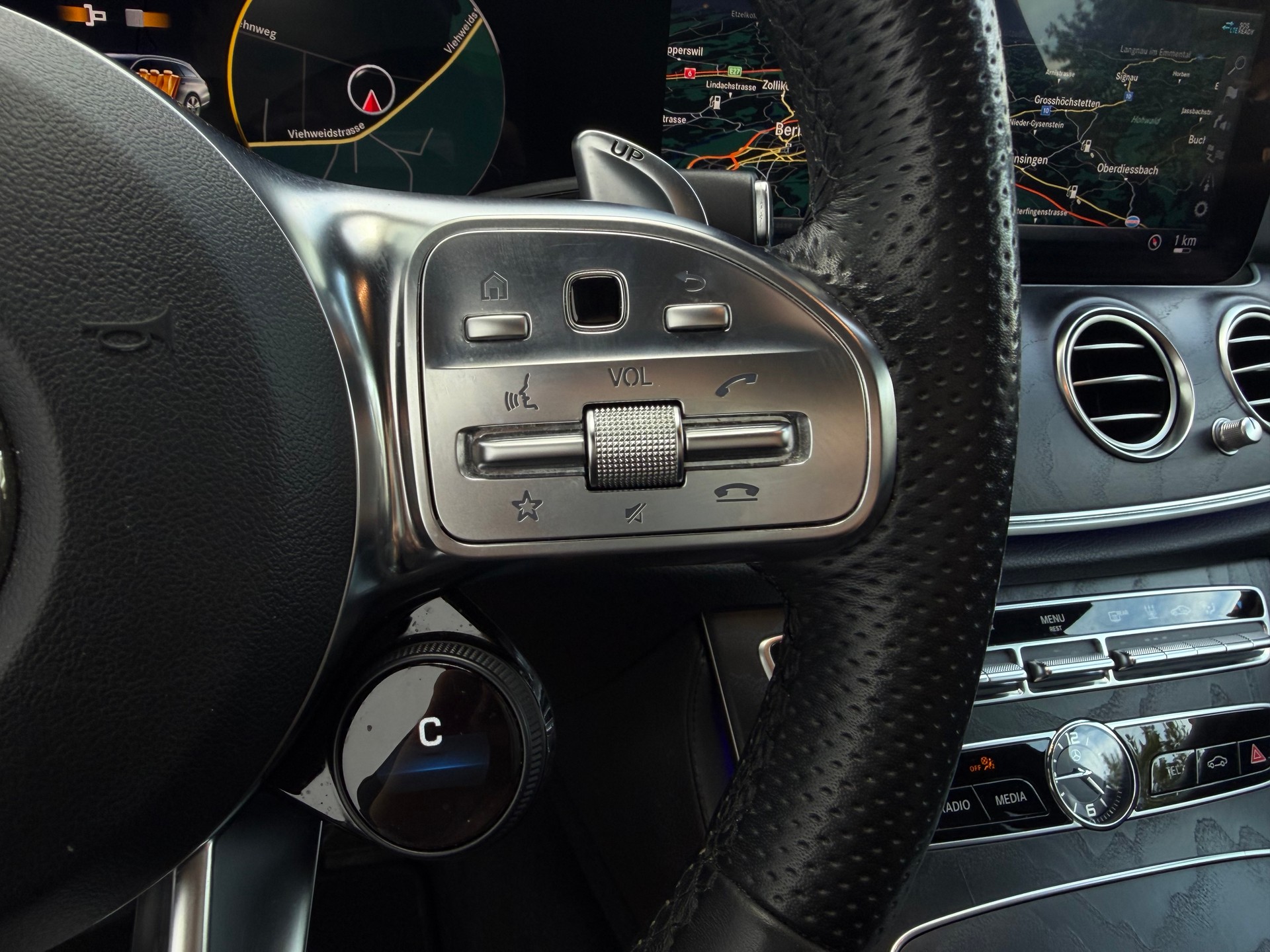 MERCEDES-BENZ E 53 AMG 4Matic 9G-Tronic-image-14