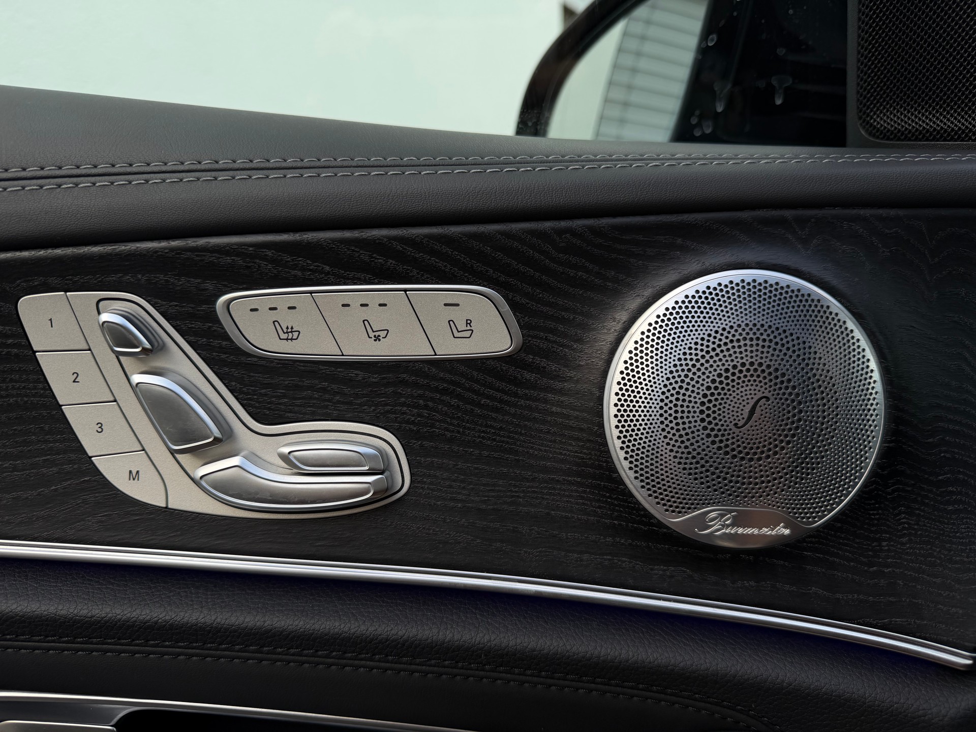 MERCEDES-BENZ E 53 AMG 4Matic 9G-Tronic-image-21