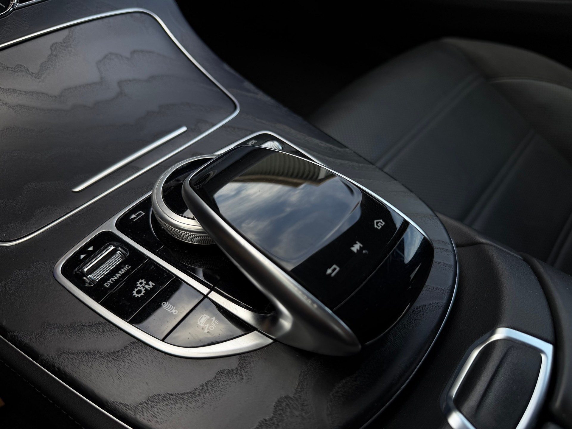 MERCEDES-BENZ E 53 AMG 4Matic 9G-Tronic-image-20