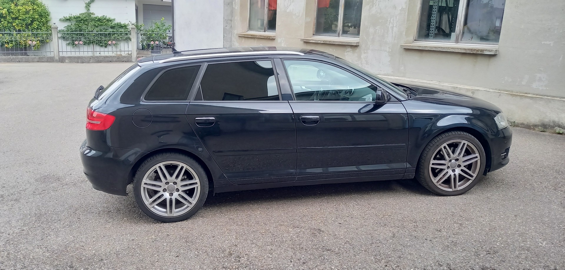 AUDI 2.0 16V T FSI Ambiente-image-7