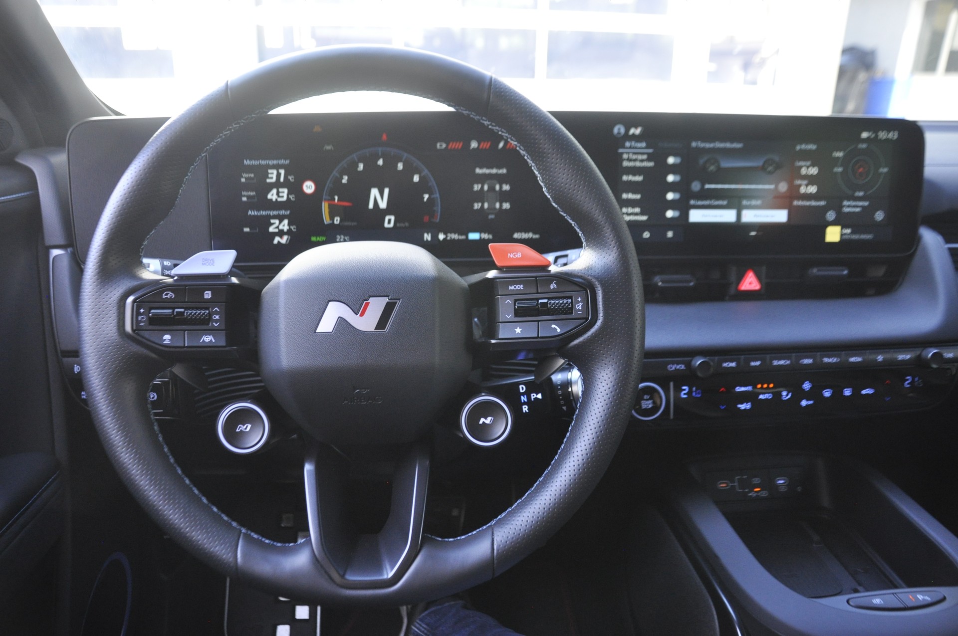 HYUNDAI Ioniq 5 N 84kWh 4WD-image-9