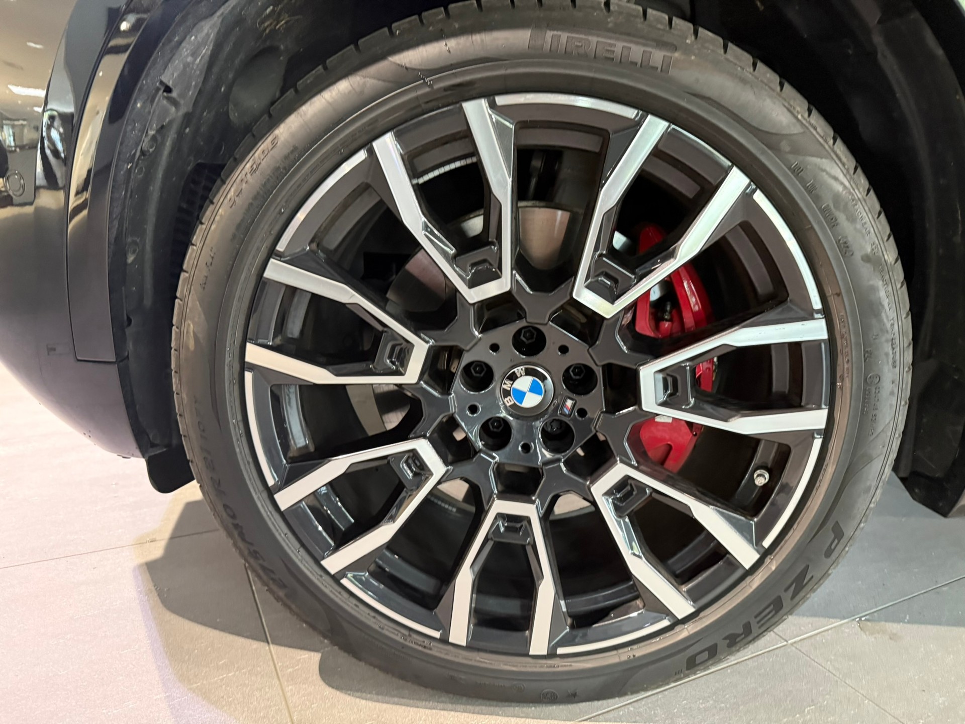 BMW X5 xDrive 48V 30d M Sport Pro Steptronic-image-9