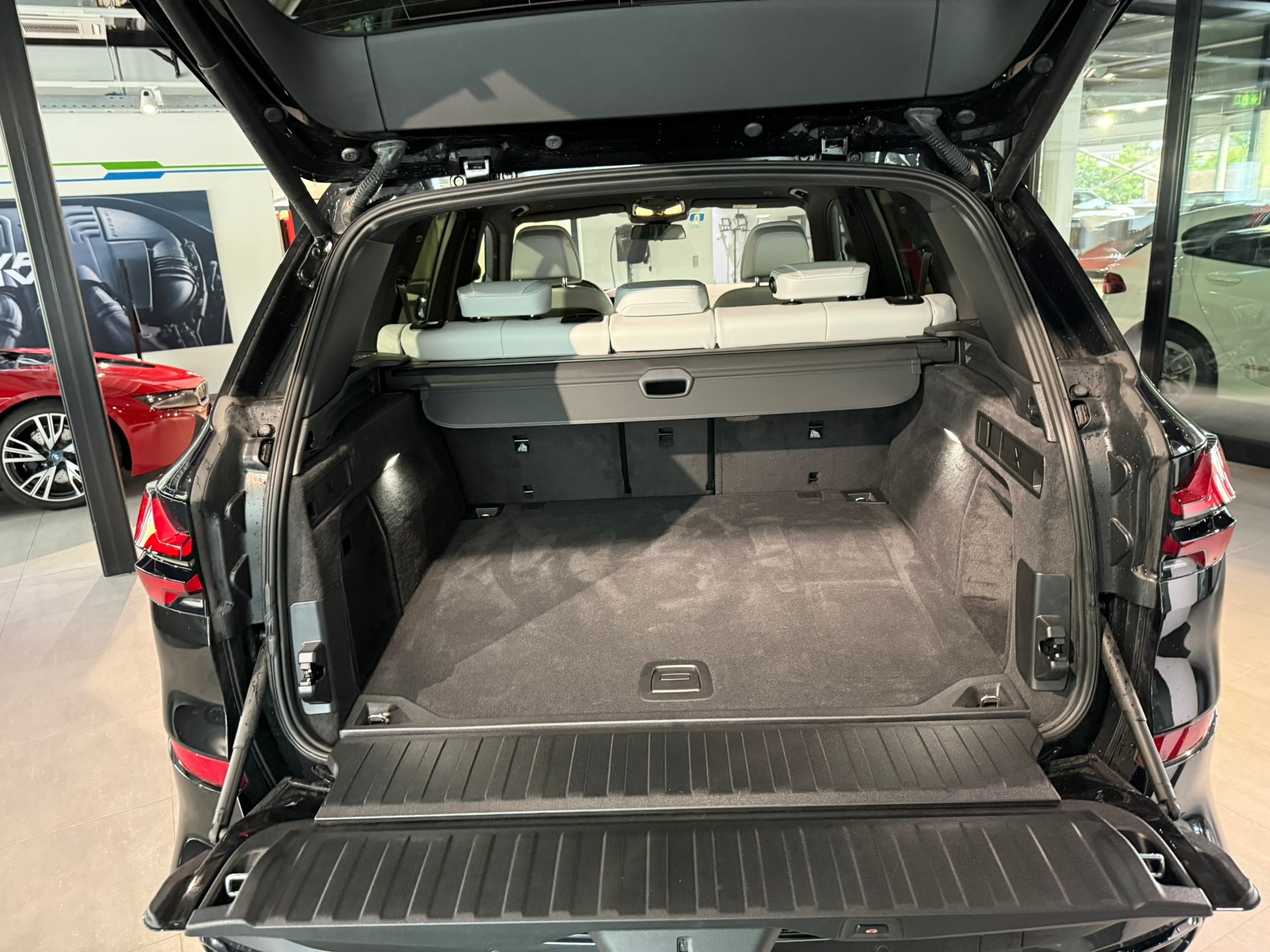 BMW X5 xDrive 48V 30d M Sport Pro Steptronic-image-26
