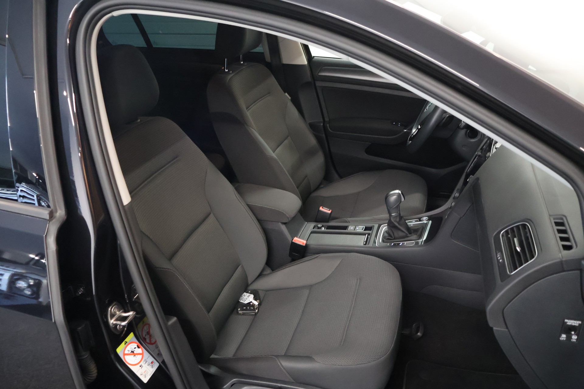VW Golf 1.5 TSI EVO Comfortline DSG-image-13