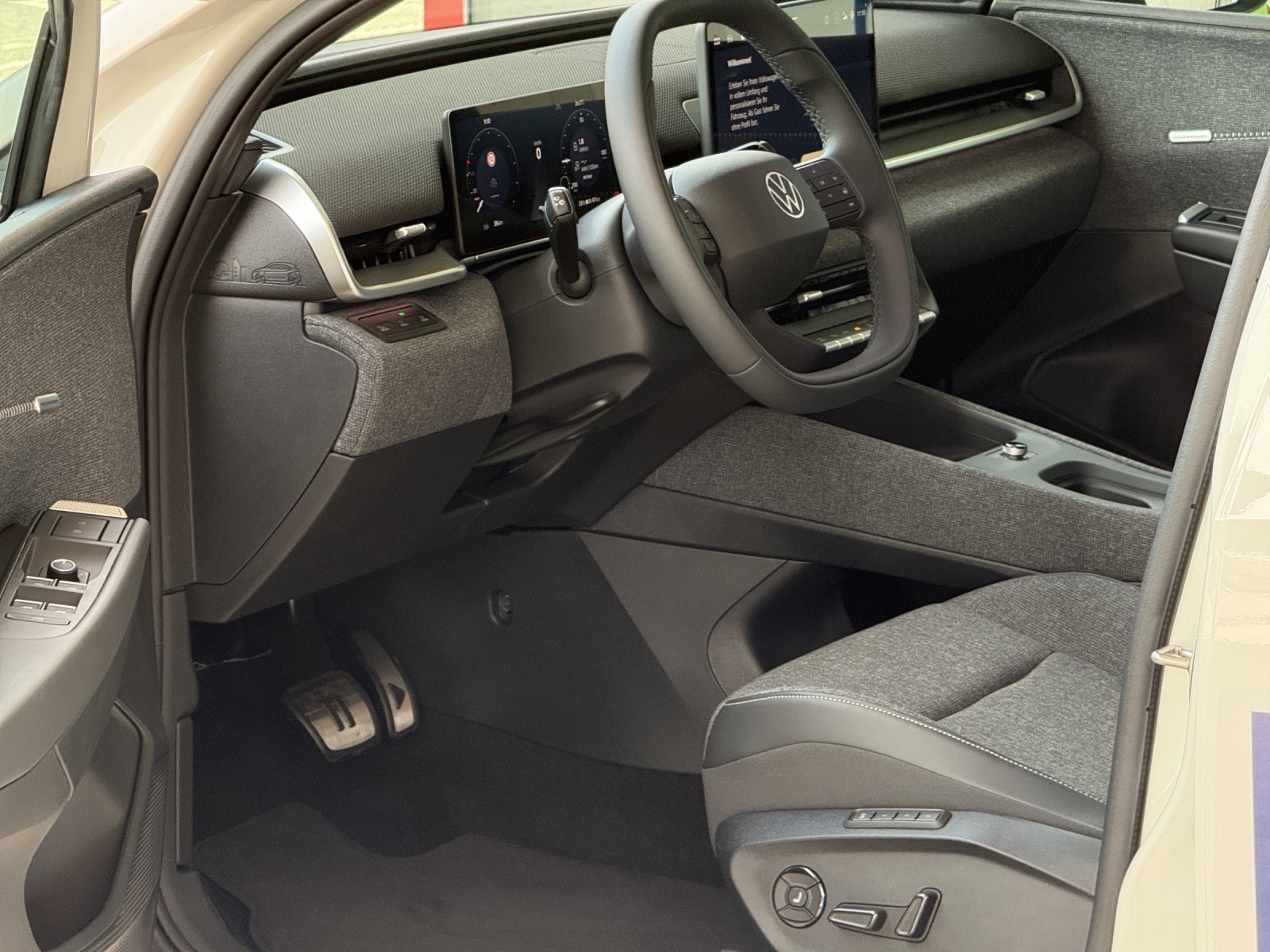 VW ID.Polo 52 kWh Style Edition One Plus-image-13