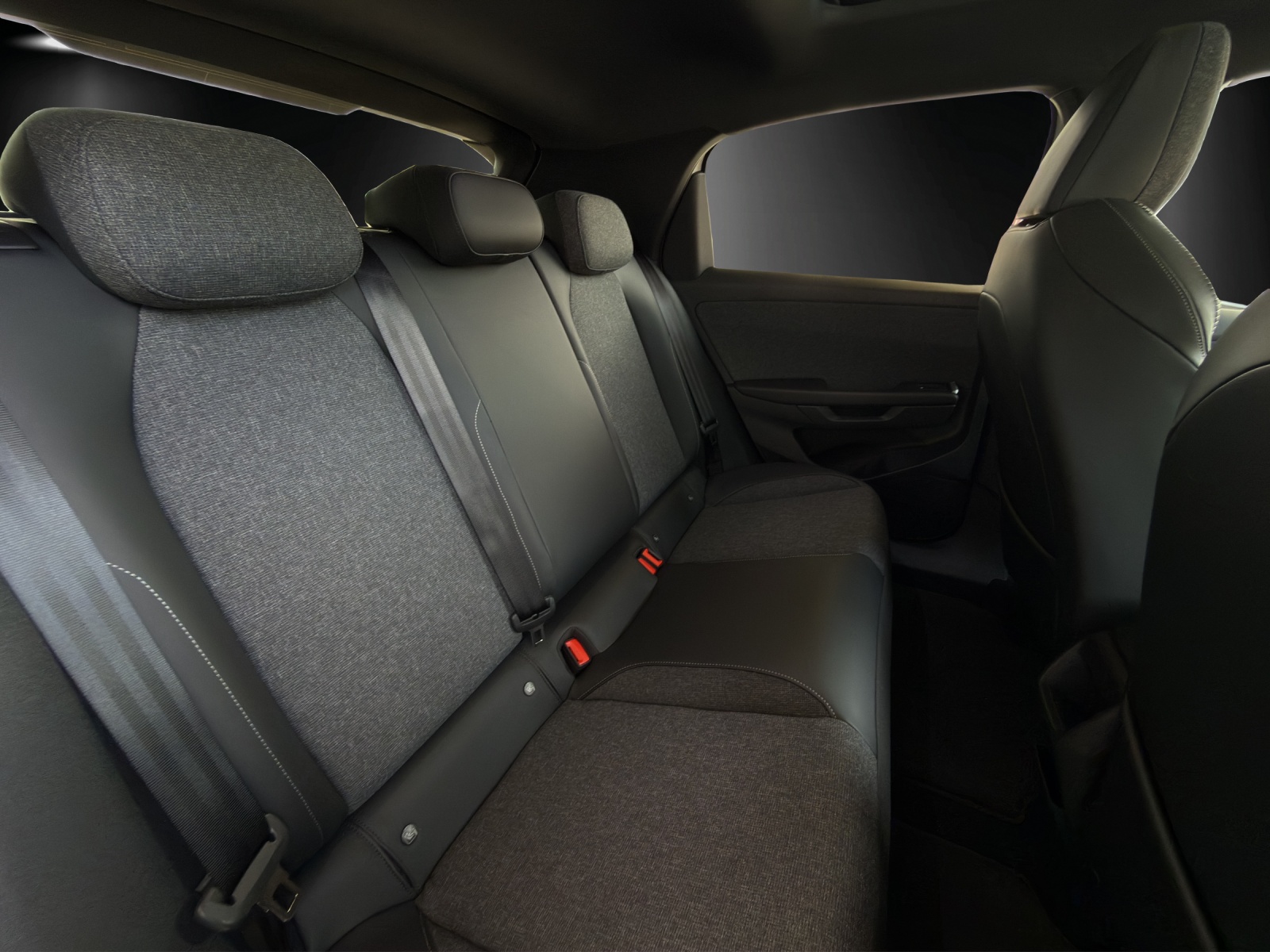 VW ID.Polo 52 kWh Style Edition One Plus-image-7