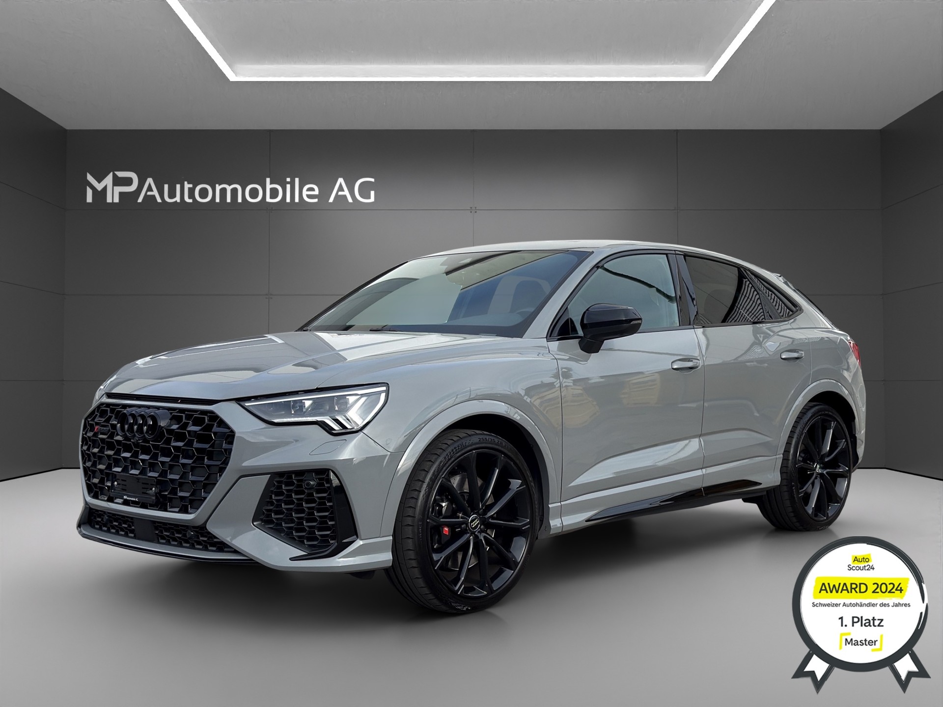 AUDI RS Q3 Sportback quattro S tronic-image-0