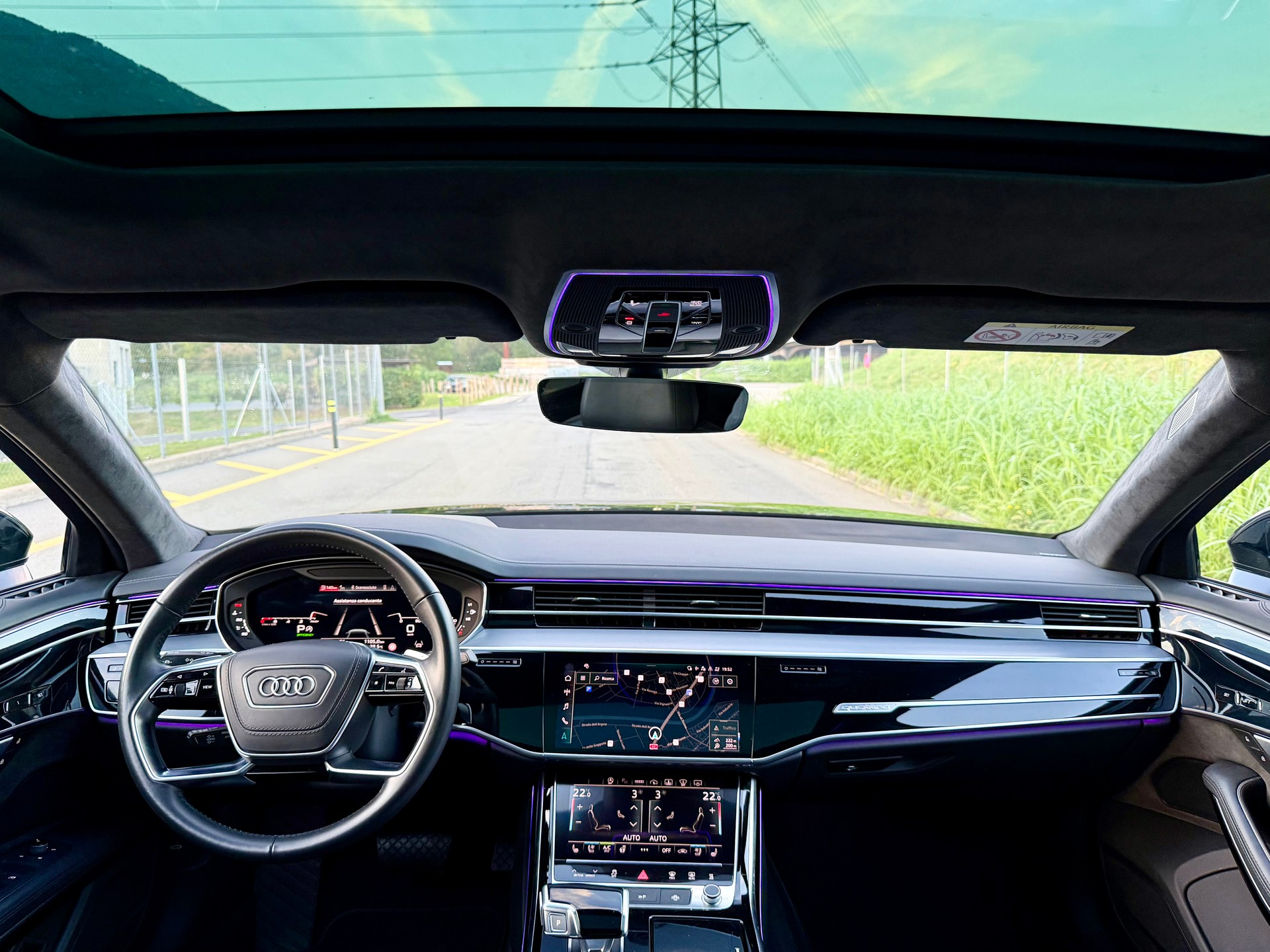 AUDI A8 55 TFSI quattro tiptronic-image-10
