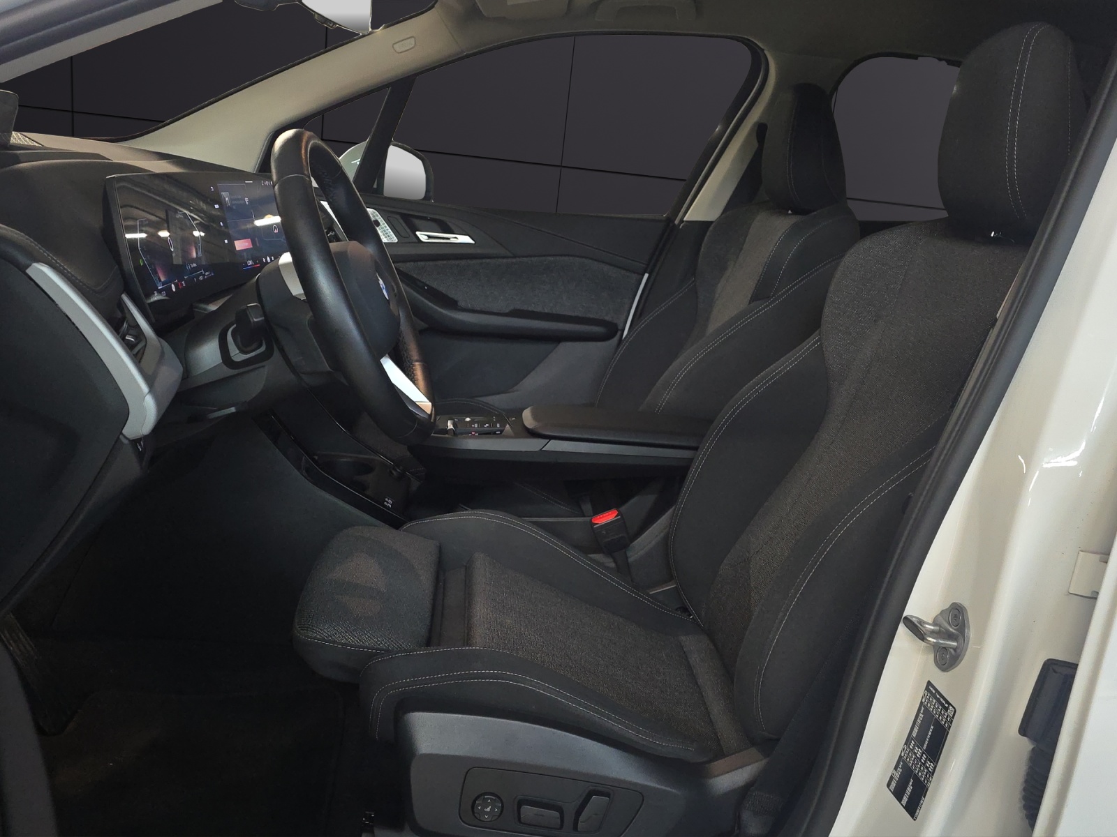 BMW 218 Active Tourer 218d Active Tourer DKG-image-8
