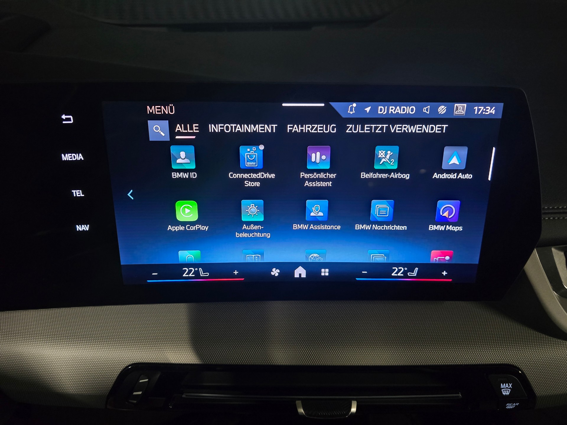 BMW 218 Active Tourer 218d Active Tourer DKG-image-15