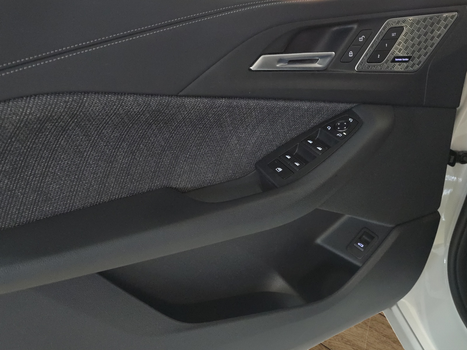 BMW 218 Active Tourer 218d Active Tourer DKG-image-21