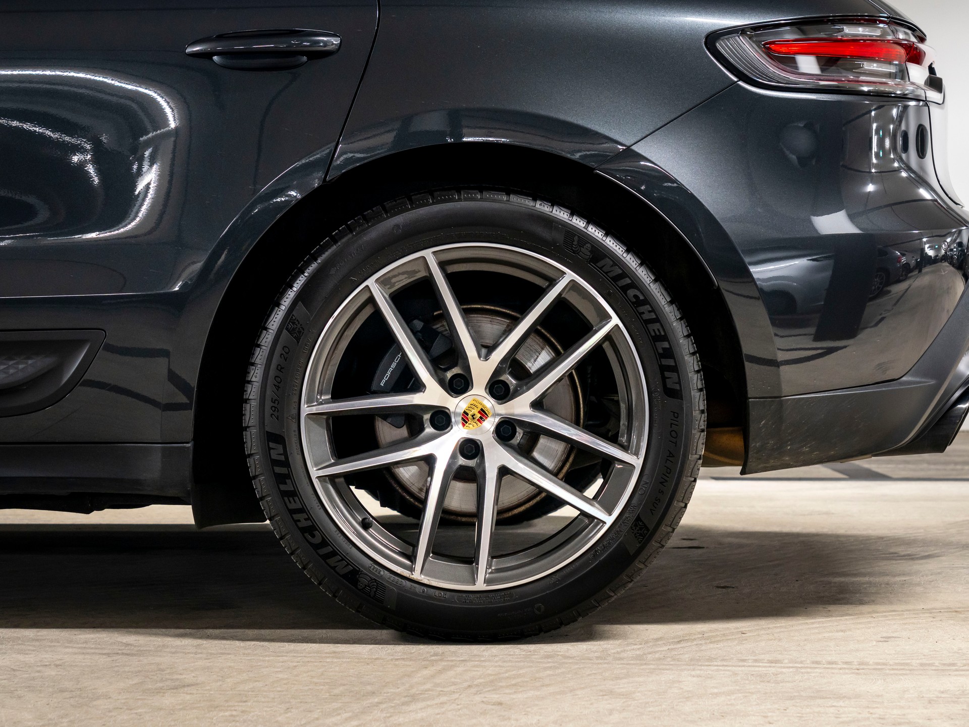 PORSCHE Macan PDK-image-10