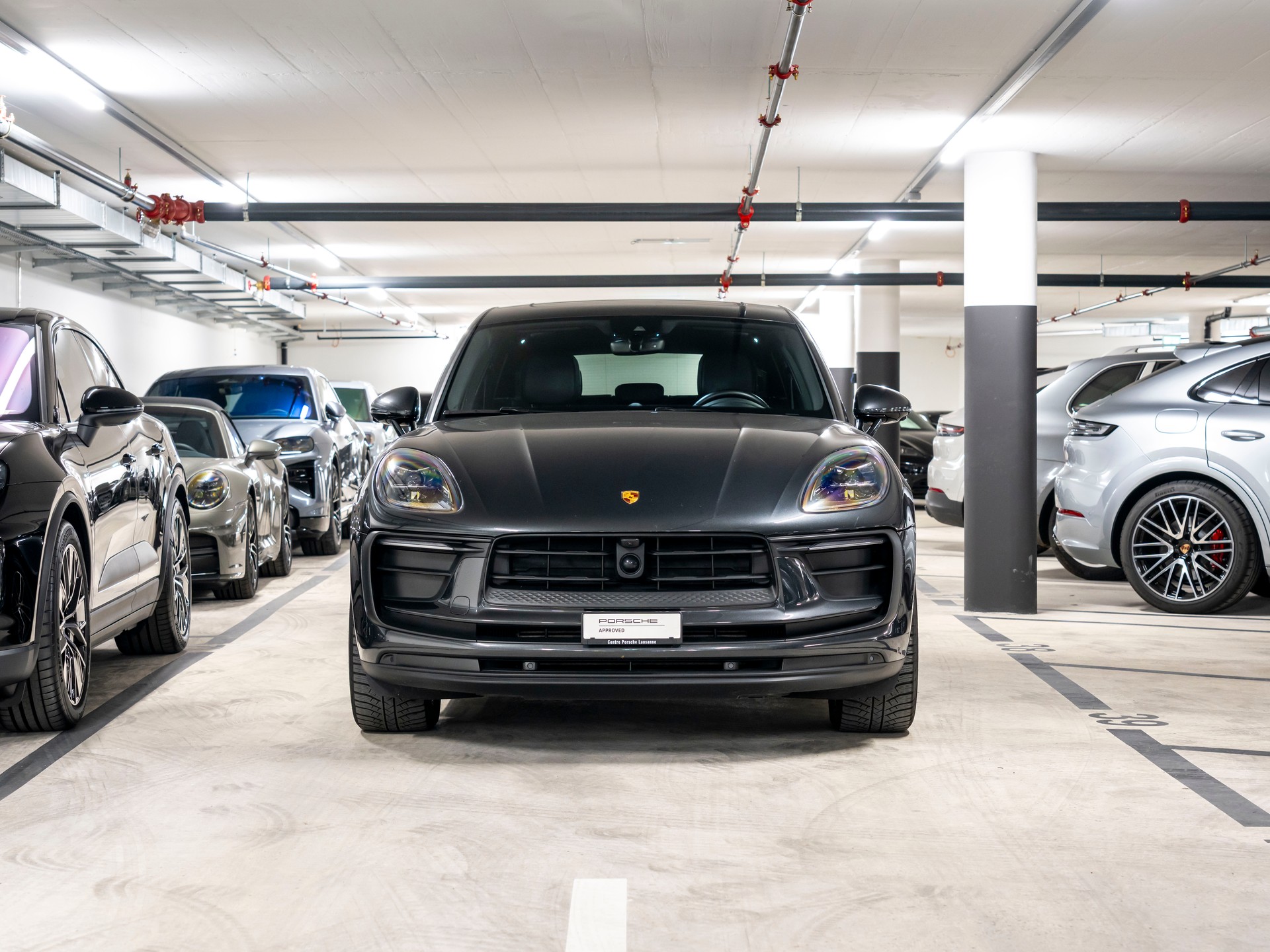 PORSCHE Macan PDK-image-3