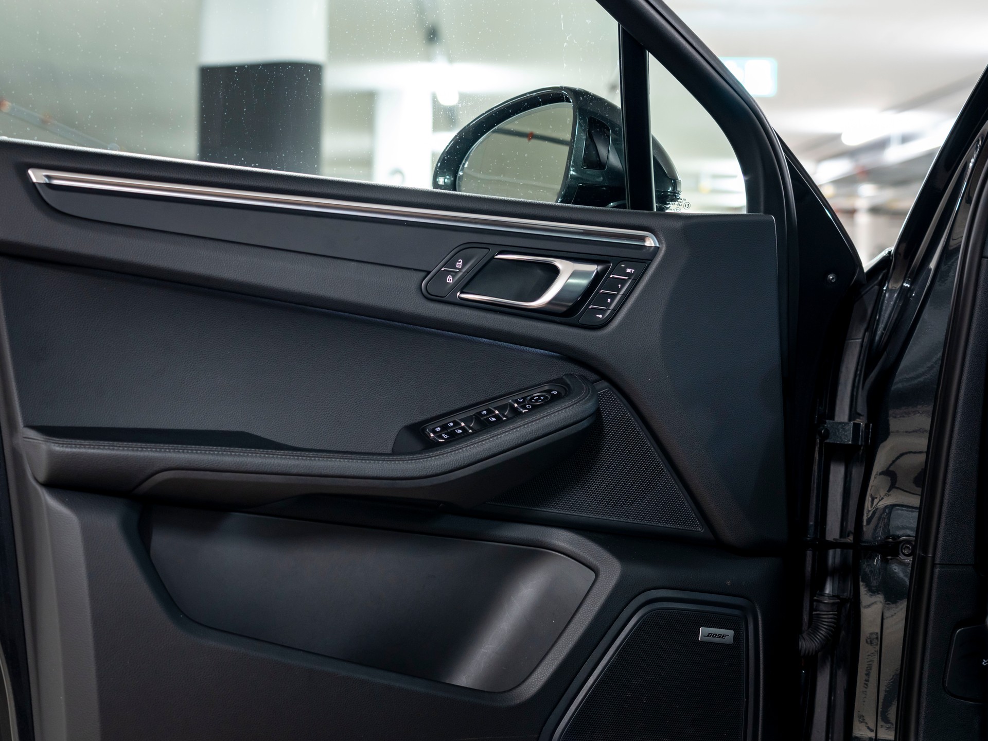 PORSCHE Macan PDK-image-19