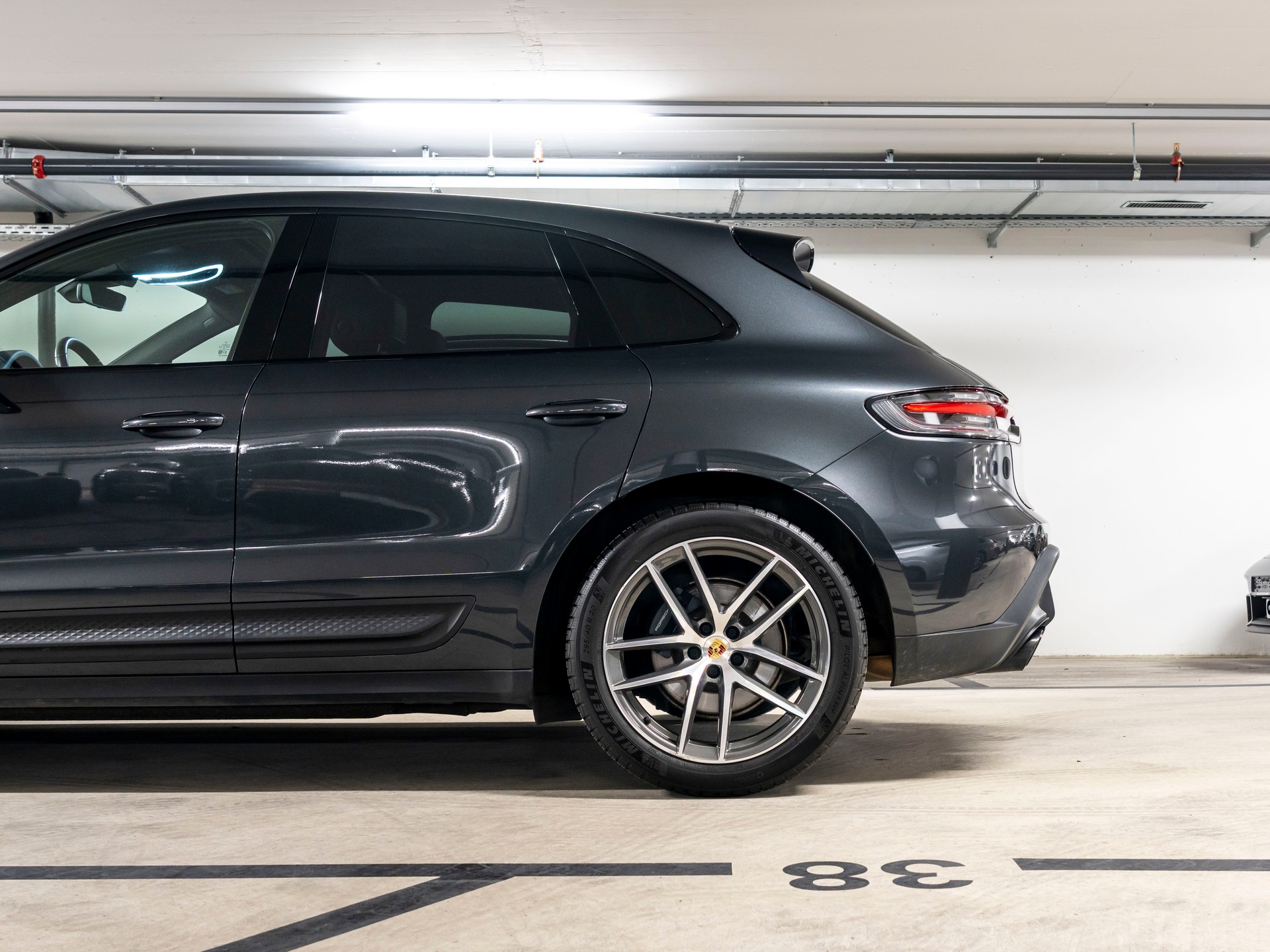 PORSCHE Macan PDK-image-8