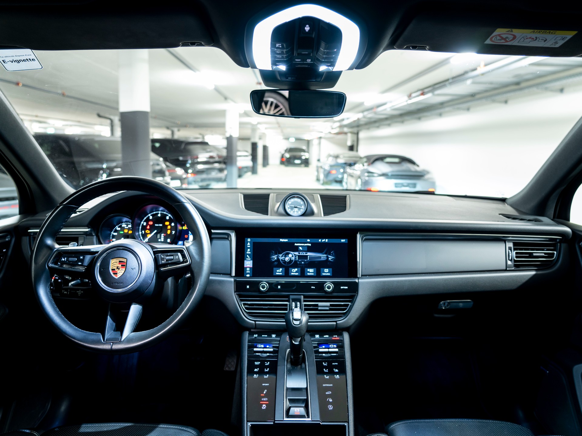 PORSCHE Macan PDK-image-21