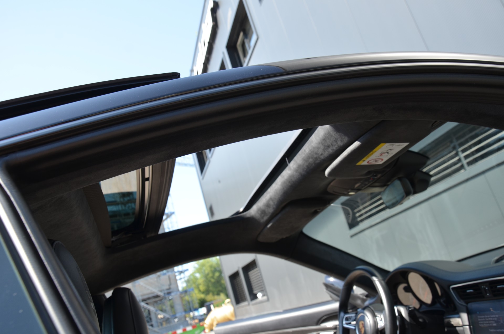 PORSCHE 911 Turbo S PDK-image-14