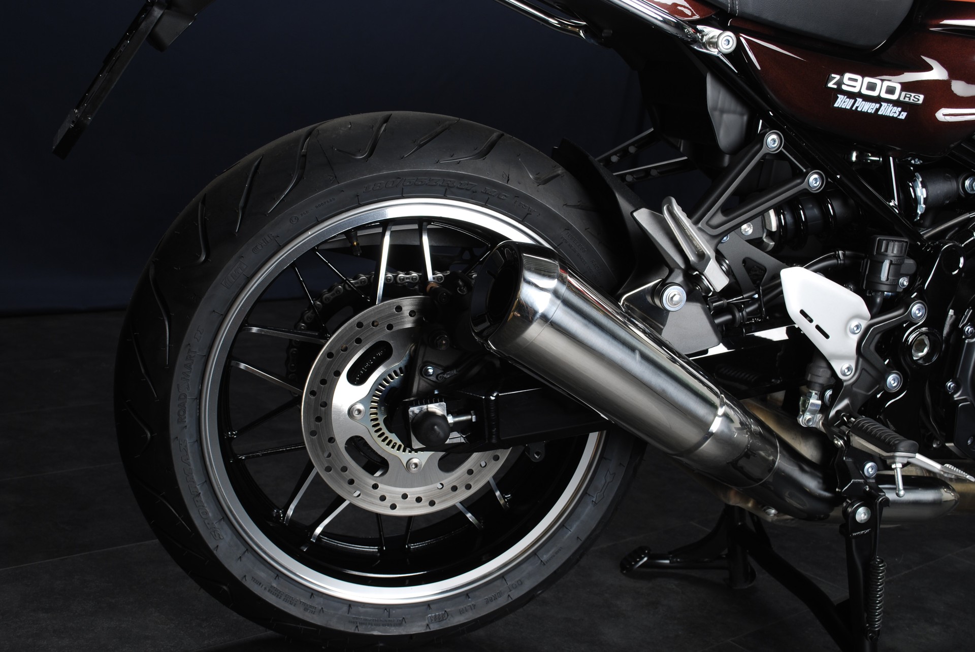 KAWASAKI Z 900 RS MY21-showroom-element-1