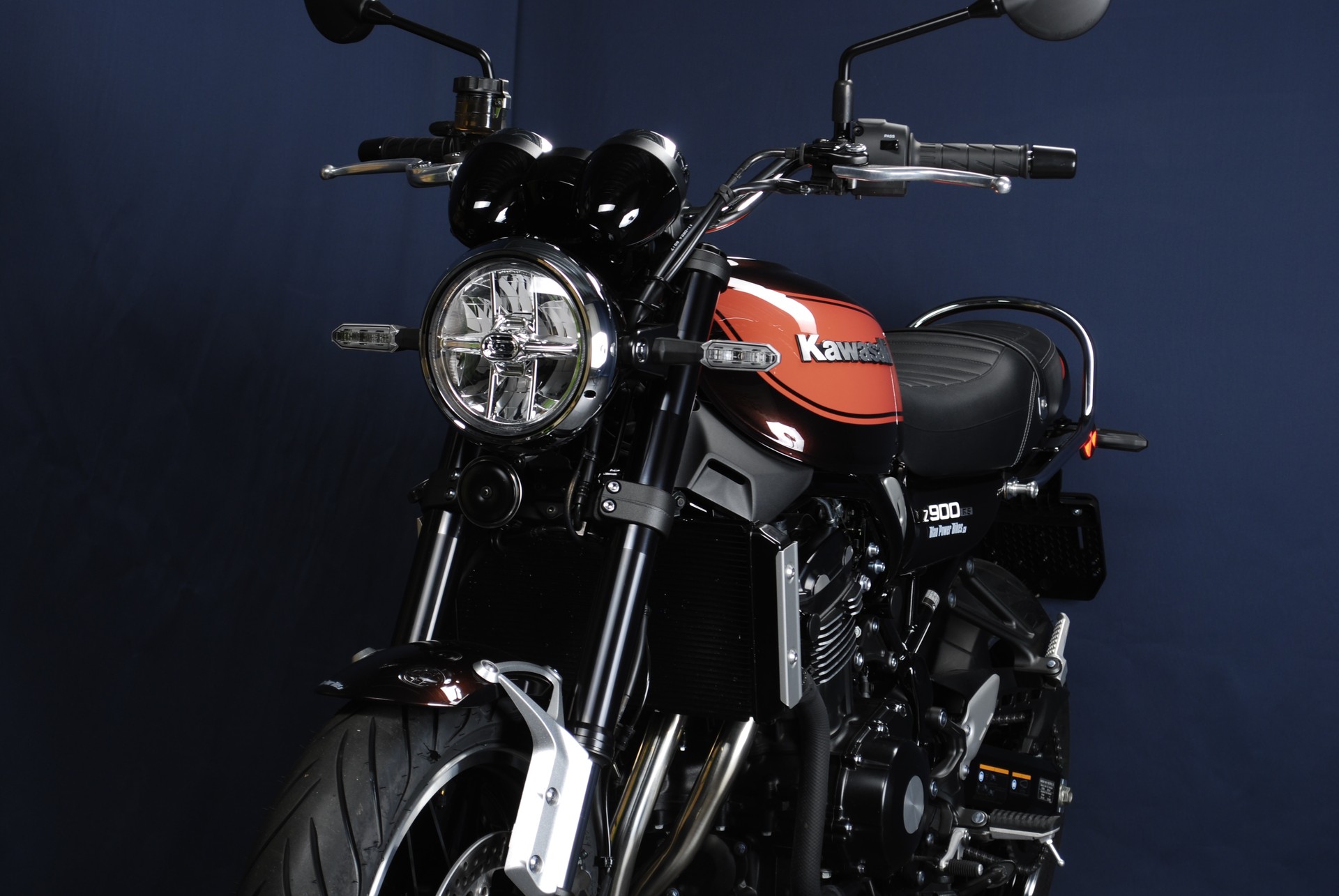 KAWASAKI Z 900 RS MY21-image-6