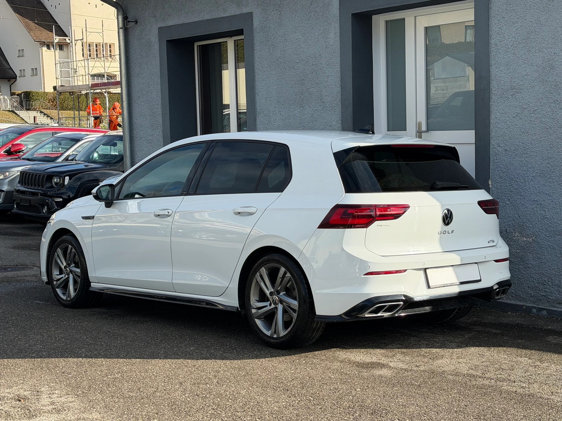 VW Golf 1.5 eTSI mHEV ACT R-Line DSG-image-3