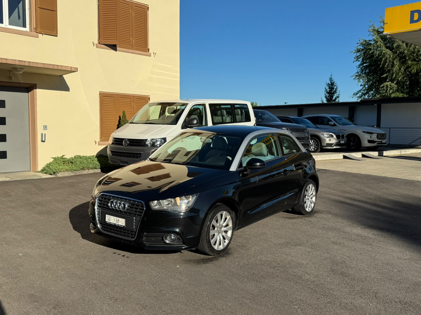 AUDI A1 1.4 TFSI Ambition S-tronic-image-0