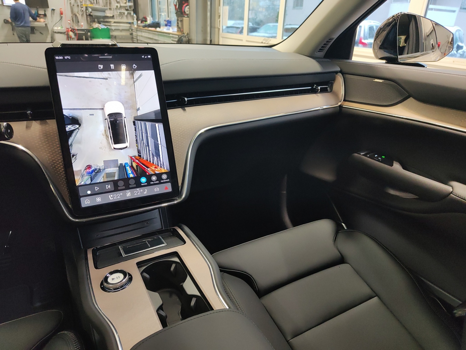 VOLVO EX90 Twin Performance Ultra AWD-image-9