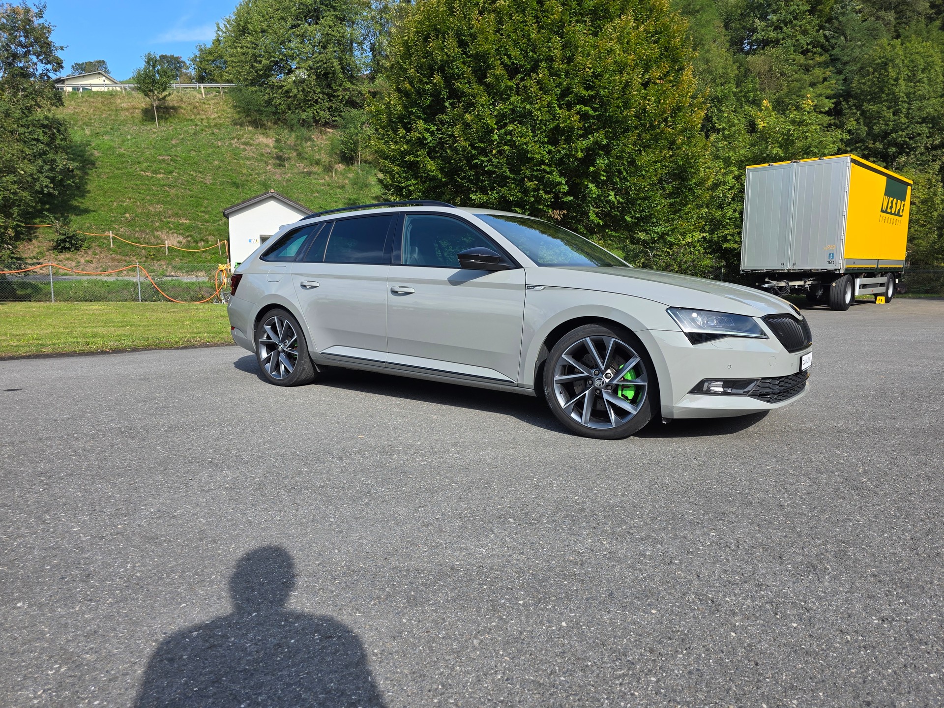 SKODA Superb Combi 2.0 TSI SportLine+ DSG 4x4-image-8