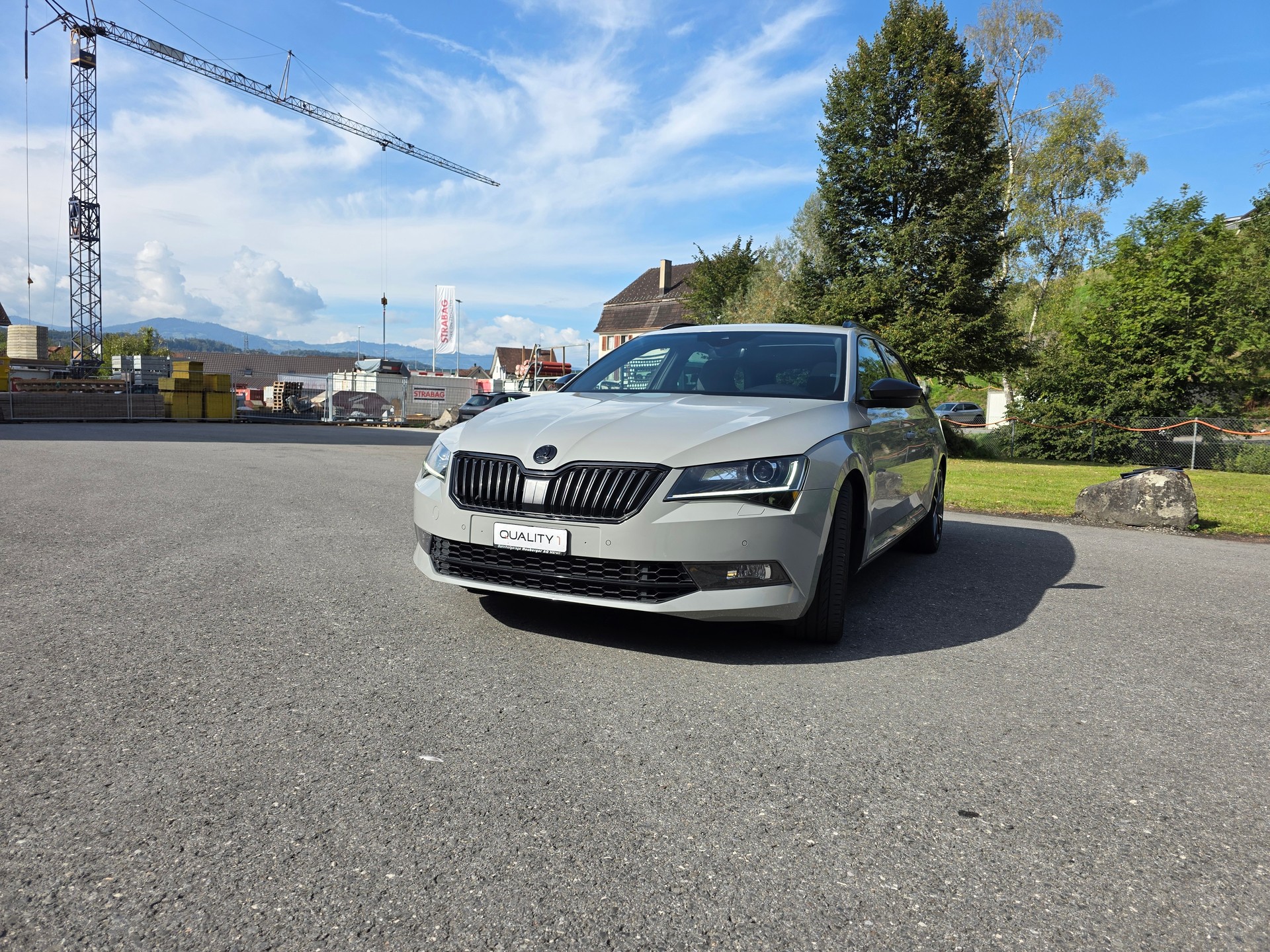 SKODA Superb Combi 2.0 TSI SportLine+ DSG 4x4-image-3