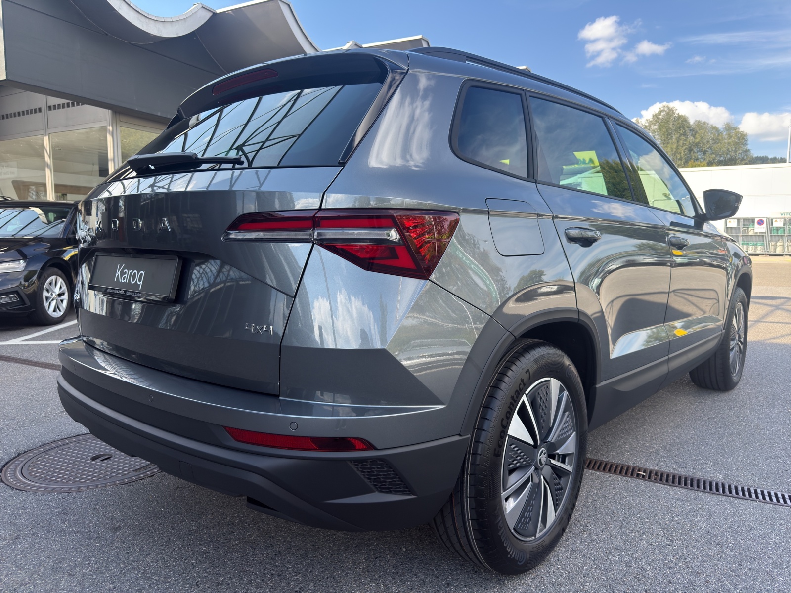 SKODA Karoq 2.0 TDI CR Dynamic 4x4 DSG-image-26