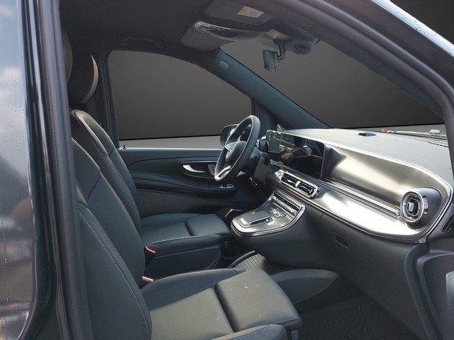 MERCEDES-BENZ V 300 d lang 4Matic Swiss Edition 9G-Tronic-image-8