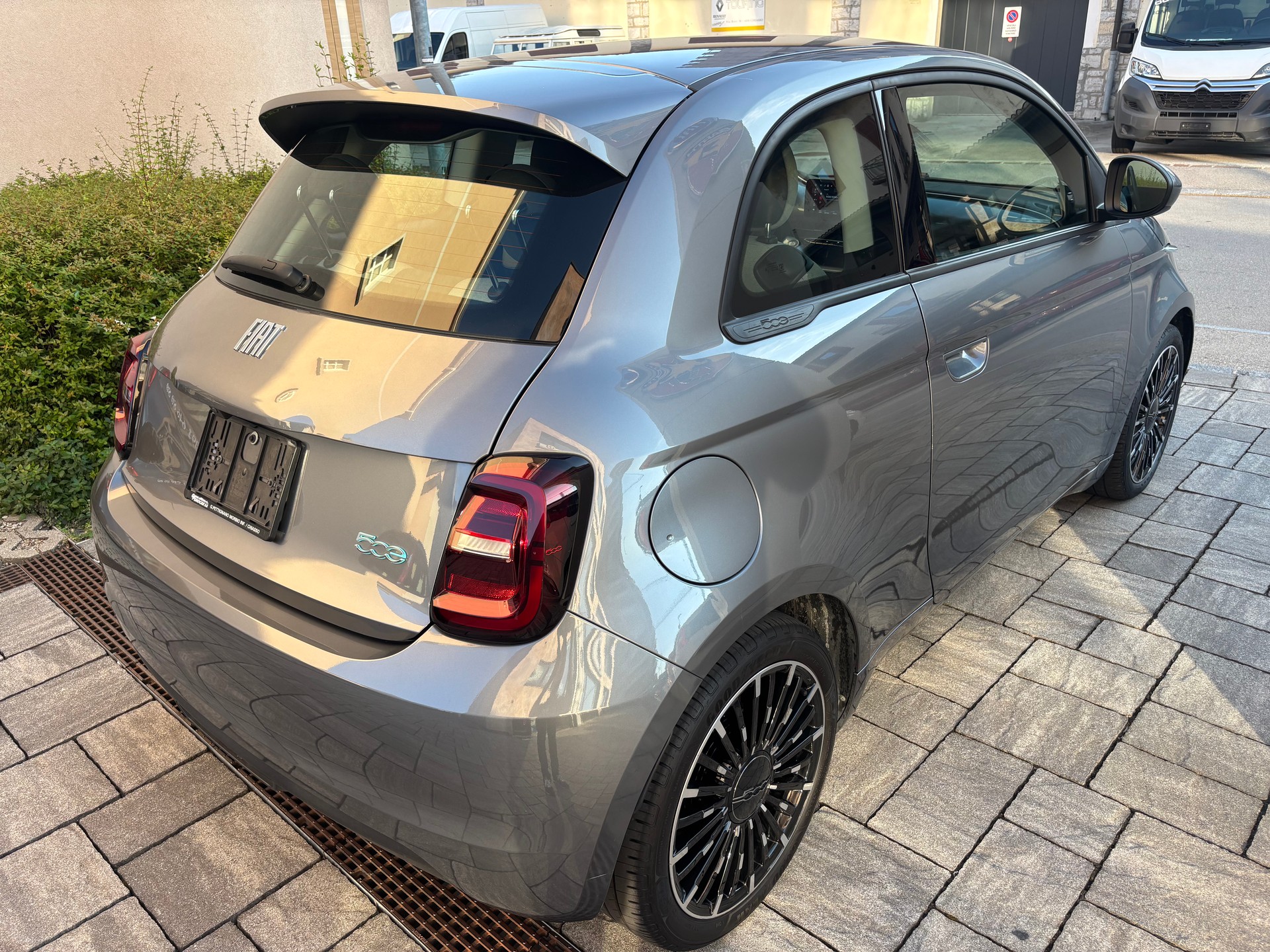 FIAT 500 electric 87 kW Icon-image-3