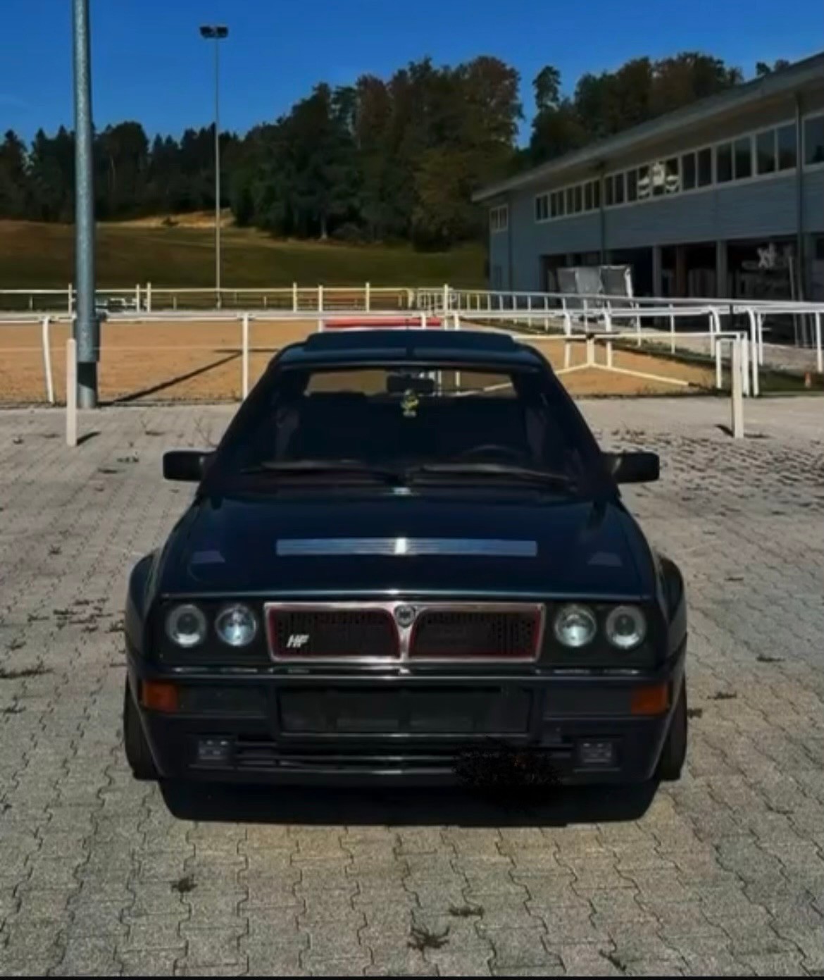 LANCIA Lancia Delta HF Integrale – Blu Madras | Ikone des Rallyesports-image-19