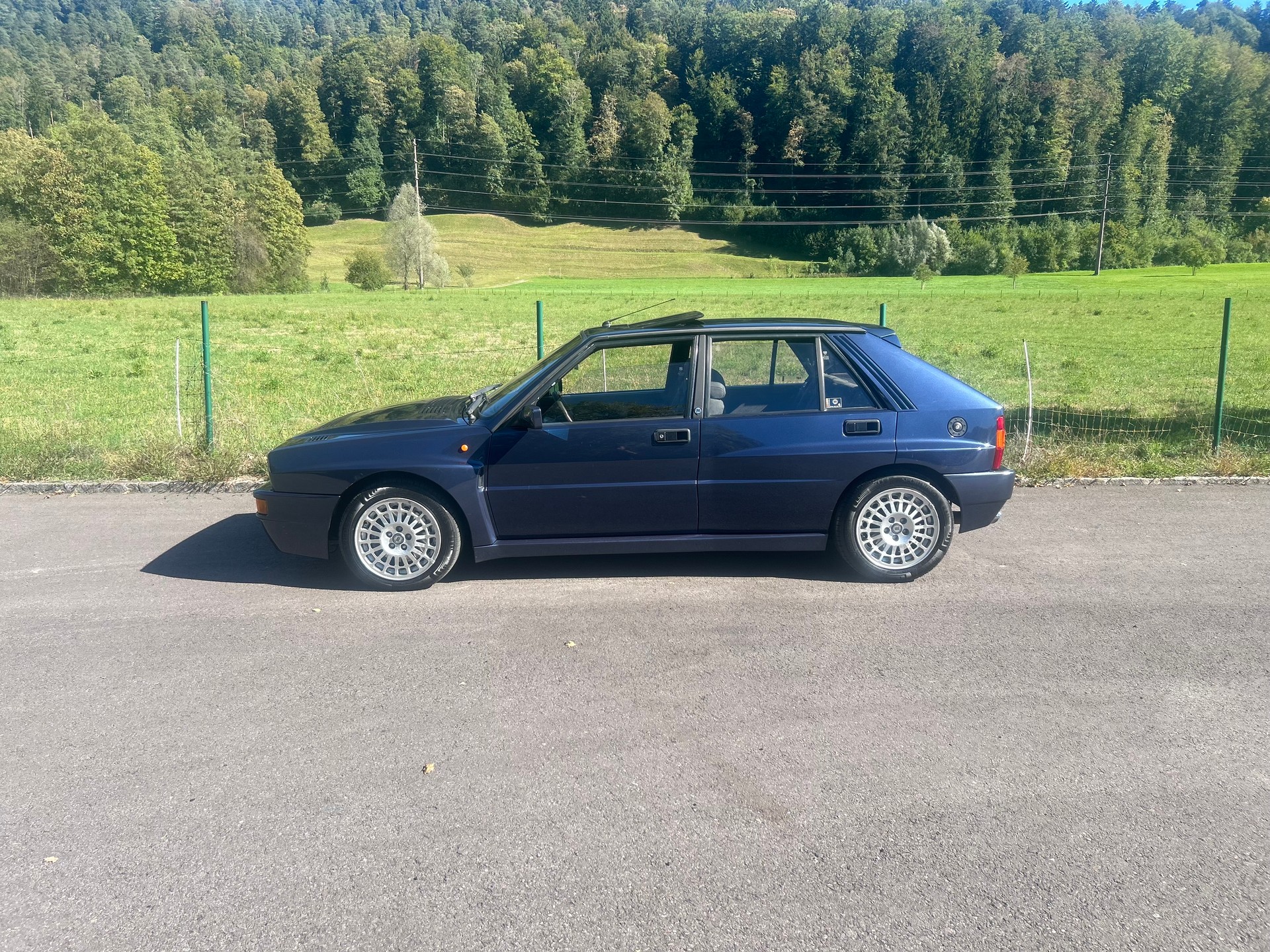 LANCIA 2.0 HF Turbo Integrale Evo Blu Madras-image-1