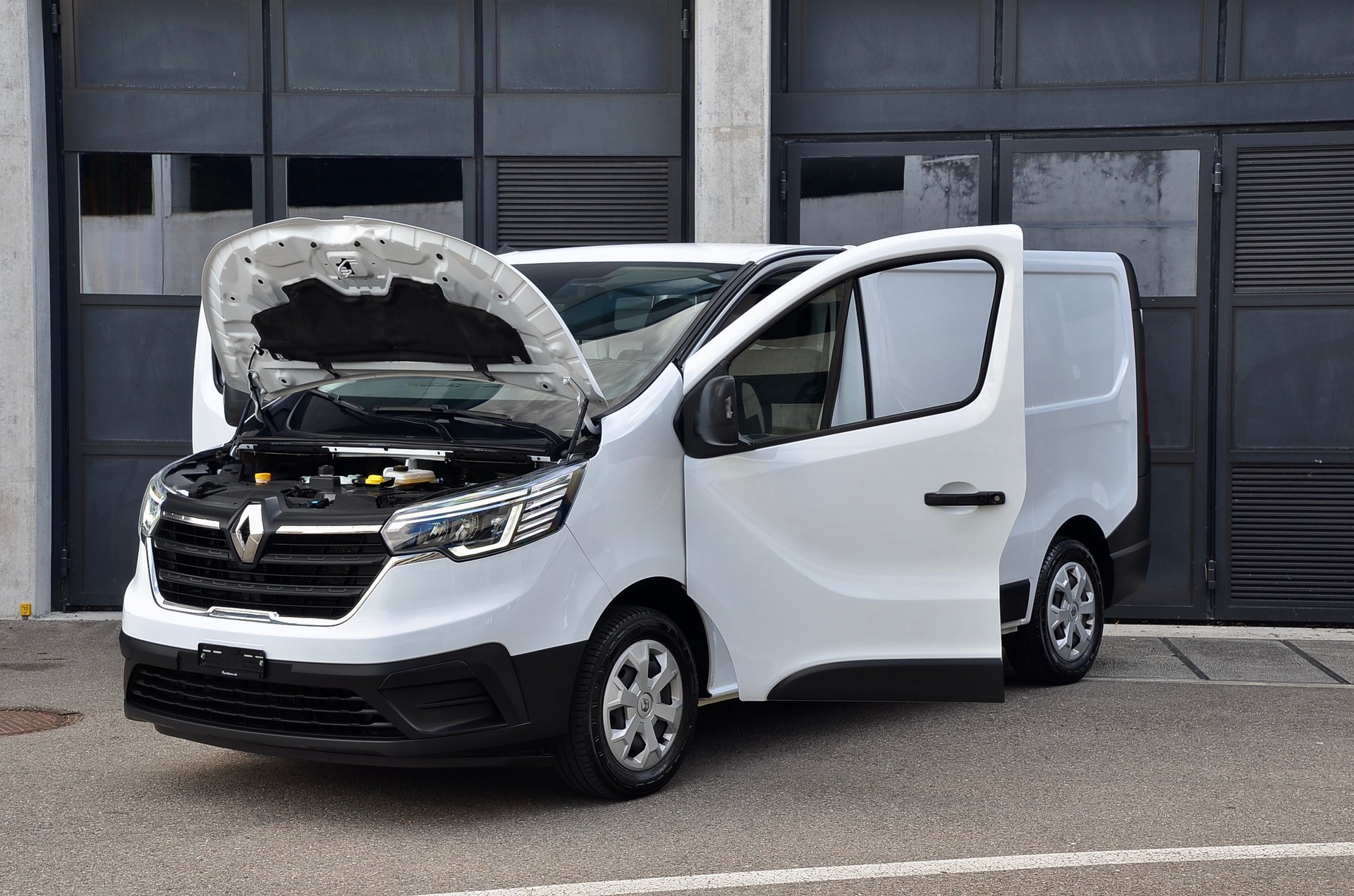 RENAULT Trafic Kaw. 2.8 t L1 H1 2.0 dCi Blue 110 Advance-image-17